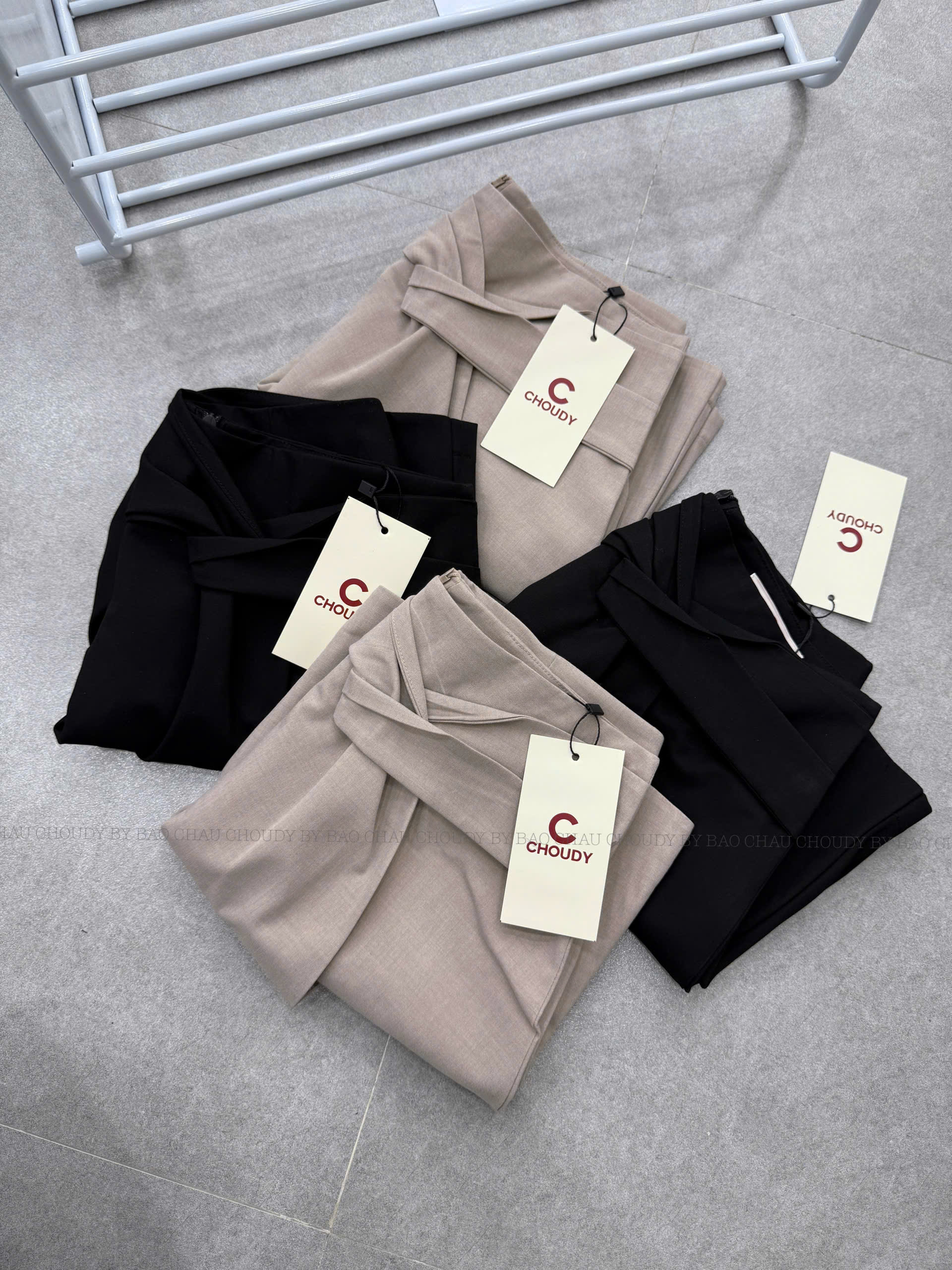 U63 CHÂN VÁY 2 MÀU_thumbnail_4