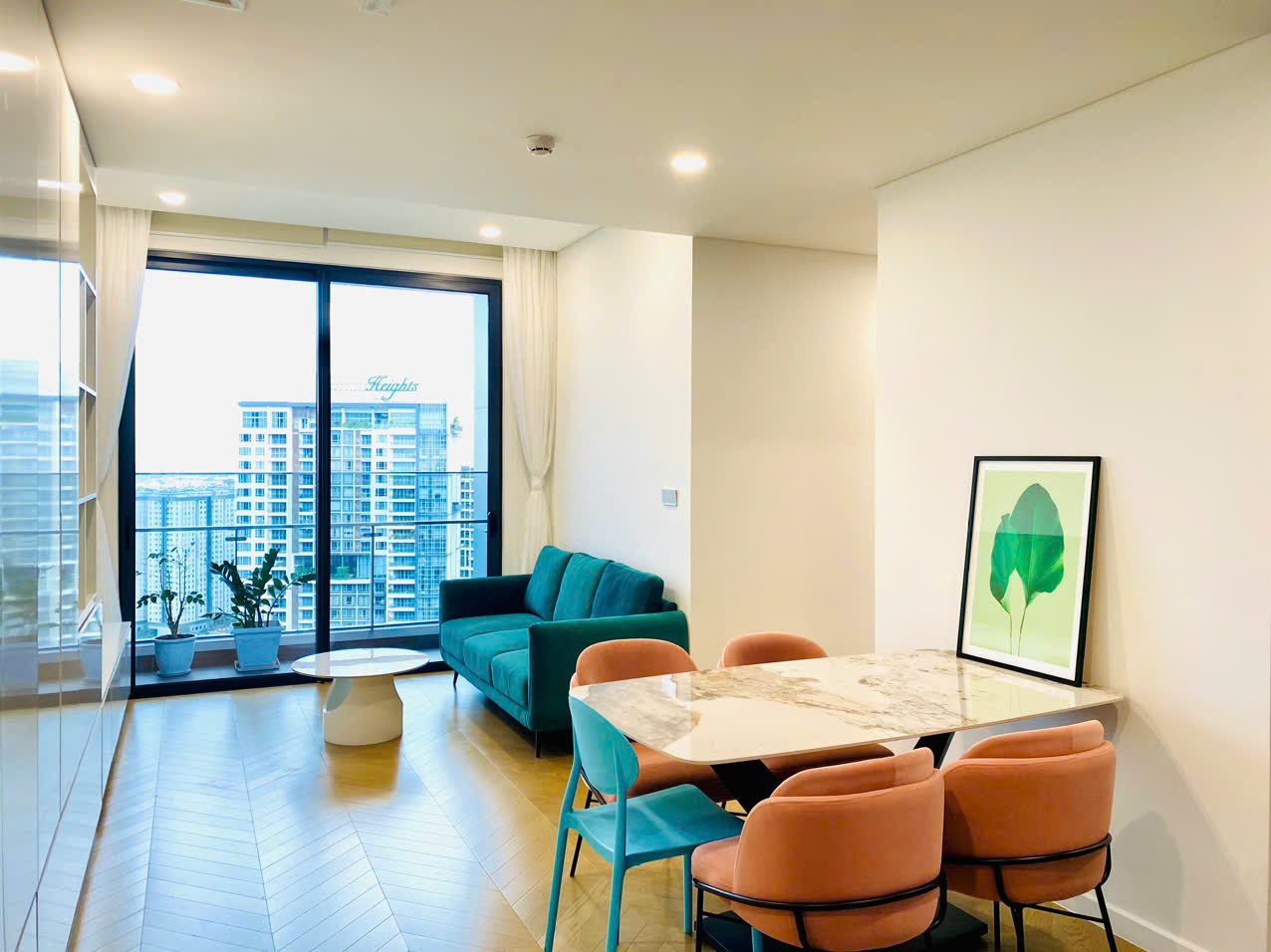 Chốt thuê nhanh căn 2PN nội thất chuẩn xịn, ban công rộng thoáng tại Lumiere Riverside