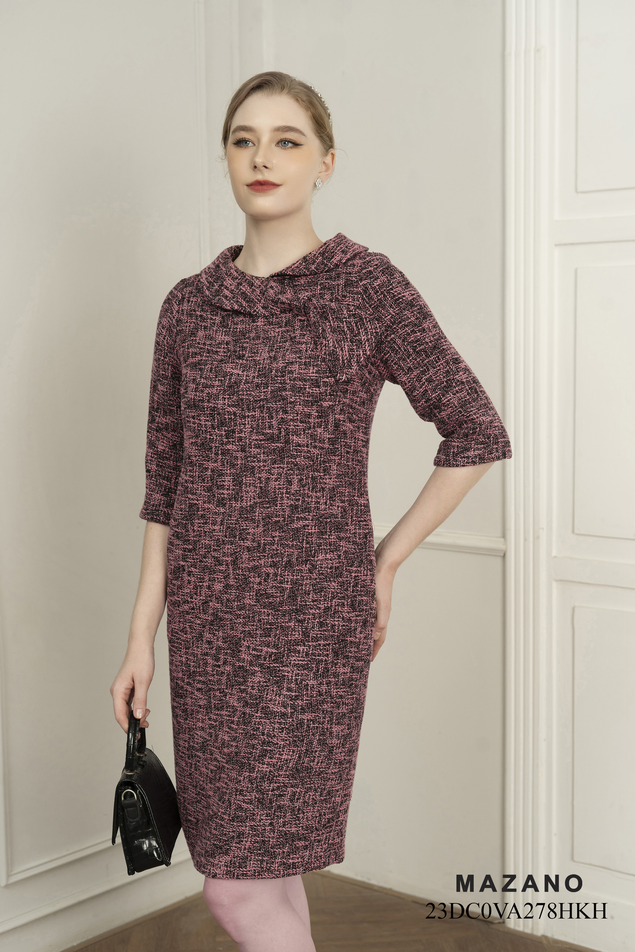 Váy Đầm Suông Vải dạ tweed Cổ bẻ cách điệu Tay lỡ Dài qua gối_thumbnail_2