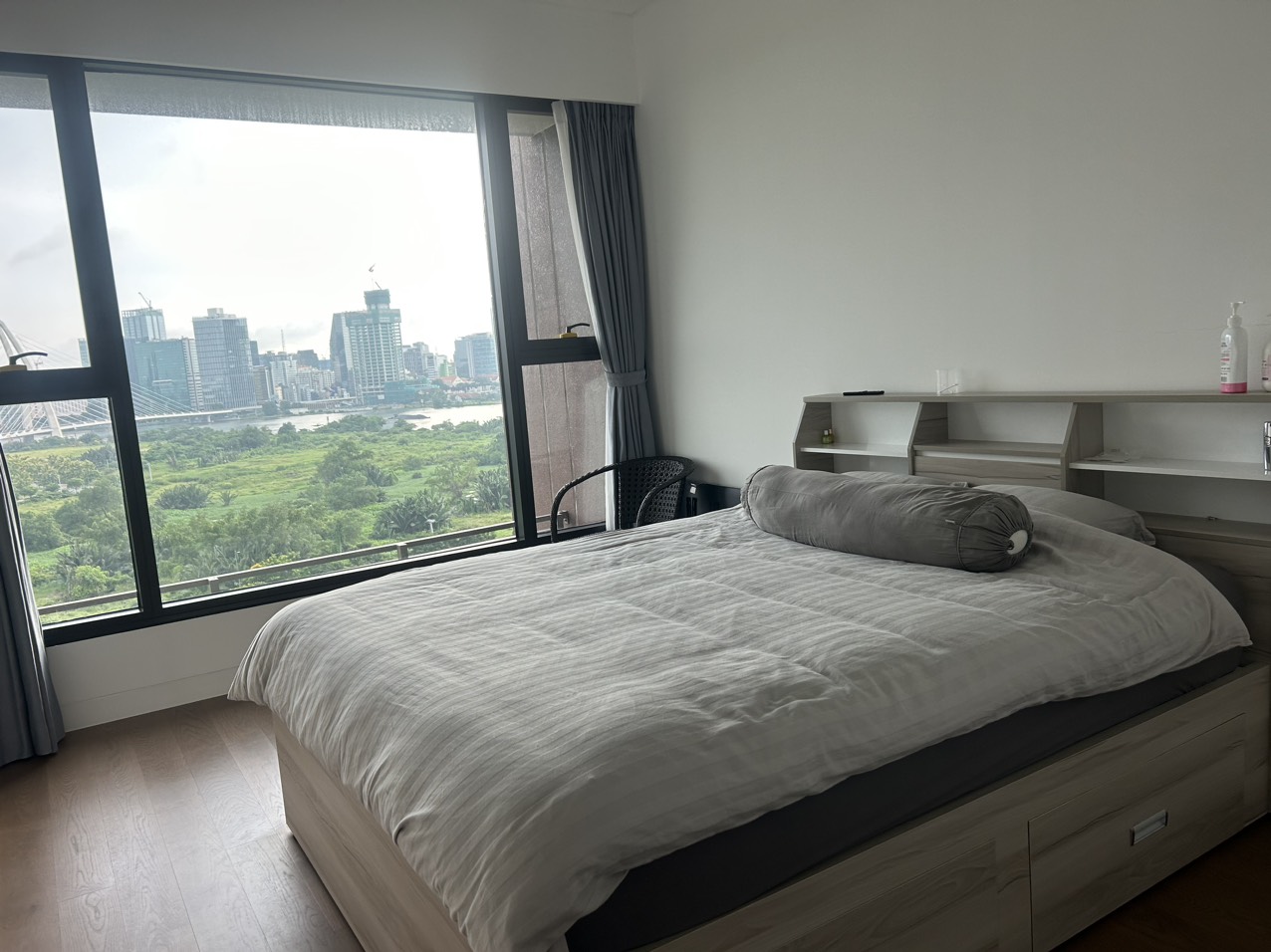 Cho thuê căn 2 phòng ngủ tháp the Hubson full nội thất 85m2_thumbnail_3