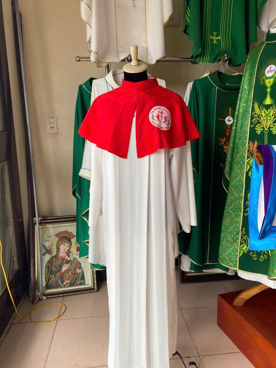 Yếm ca đoàn in/thêu 2 mặt theo yêu cầu (có cổ)_thumbnail_3