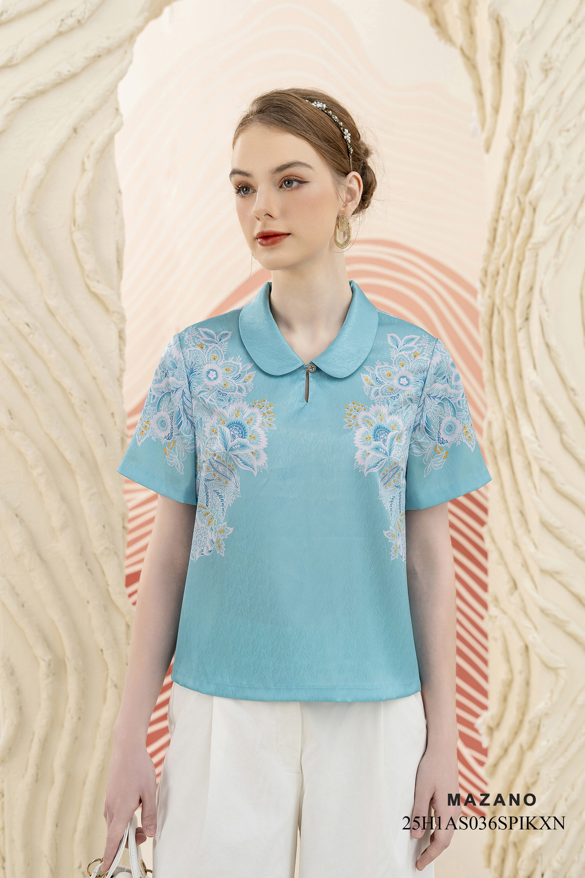 Áo top suông cài khuy Họa tiết hoa cách điệu Cổ bẻ Tay ngắn Dài dưới eo