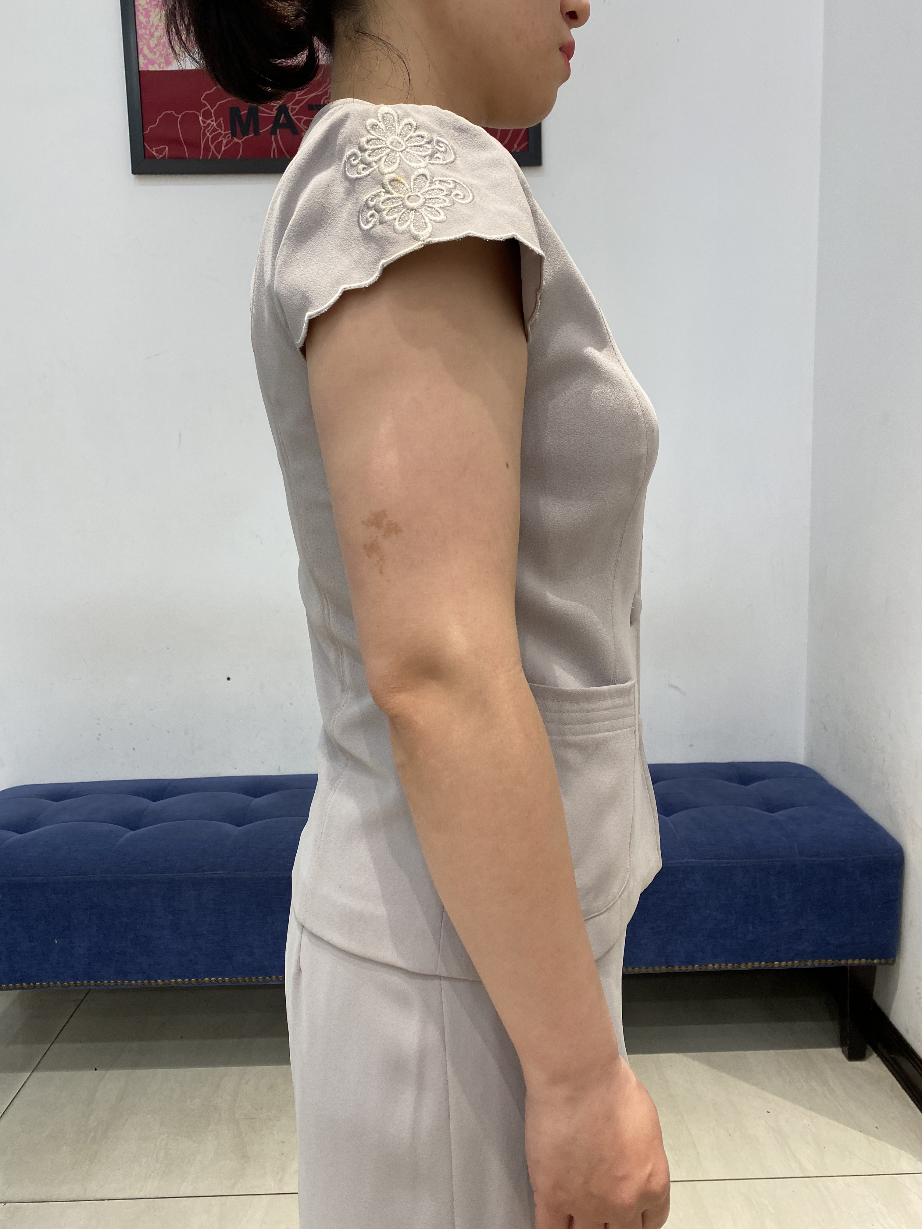 Bộ Áo ký giả ngắn tay và Chân váy juyp vải Tuytxi màu ghi xanh_thumbnail_3