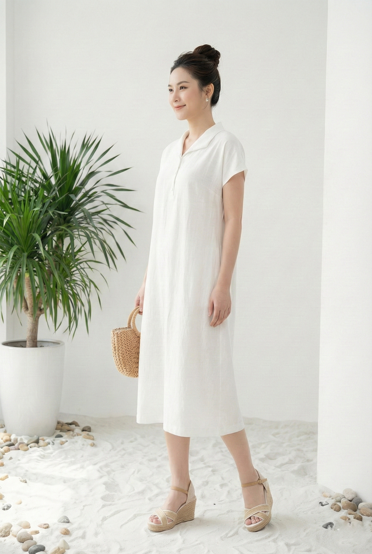 Đầm maxi vải linen trắng dáng suông cố bẻ tay ngắn thiết kế MAZANO