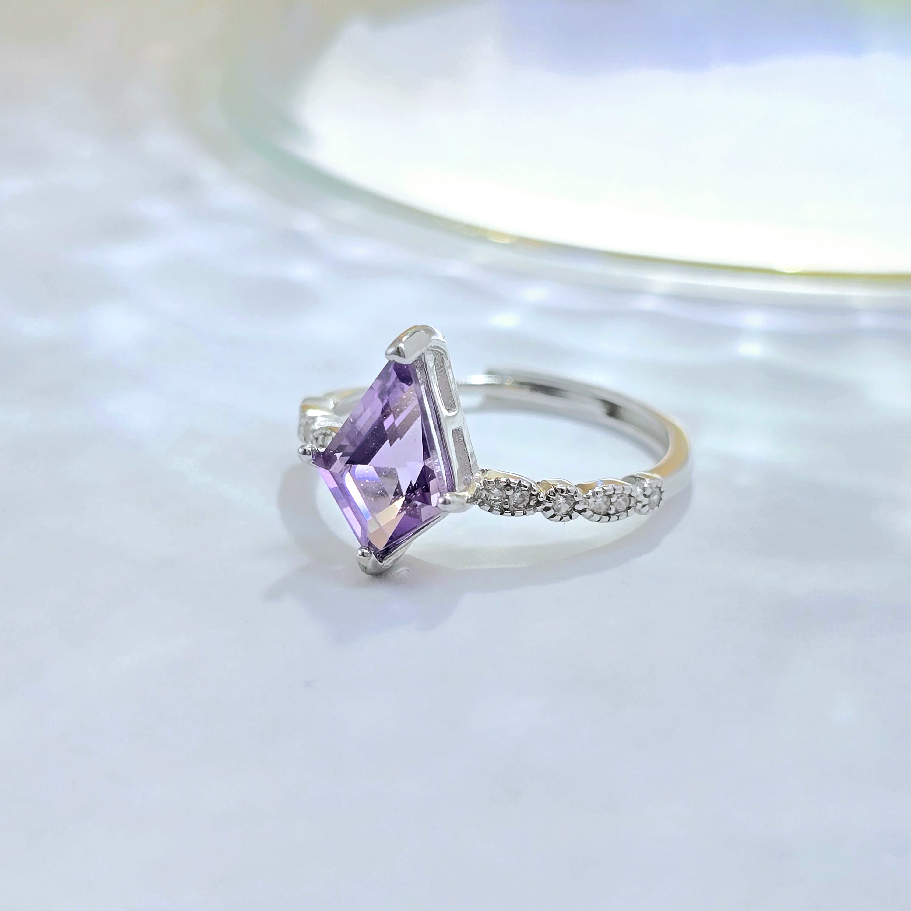 Nebula Crown Amethyst - Nhẫn Freesize Khung Bạc S925 Mặt Thạch Anh Tím Amethyst Facet_thumbnail_4