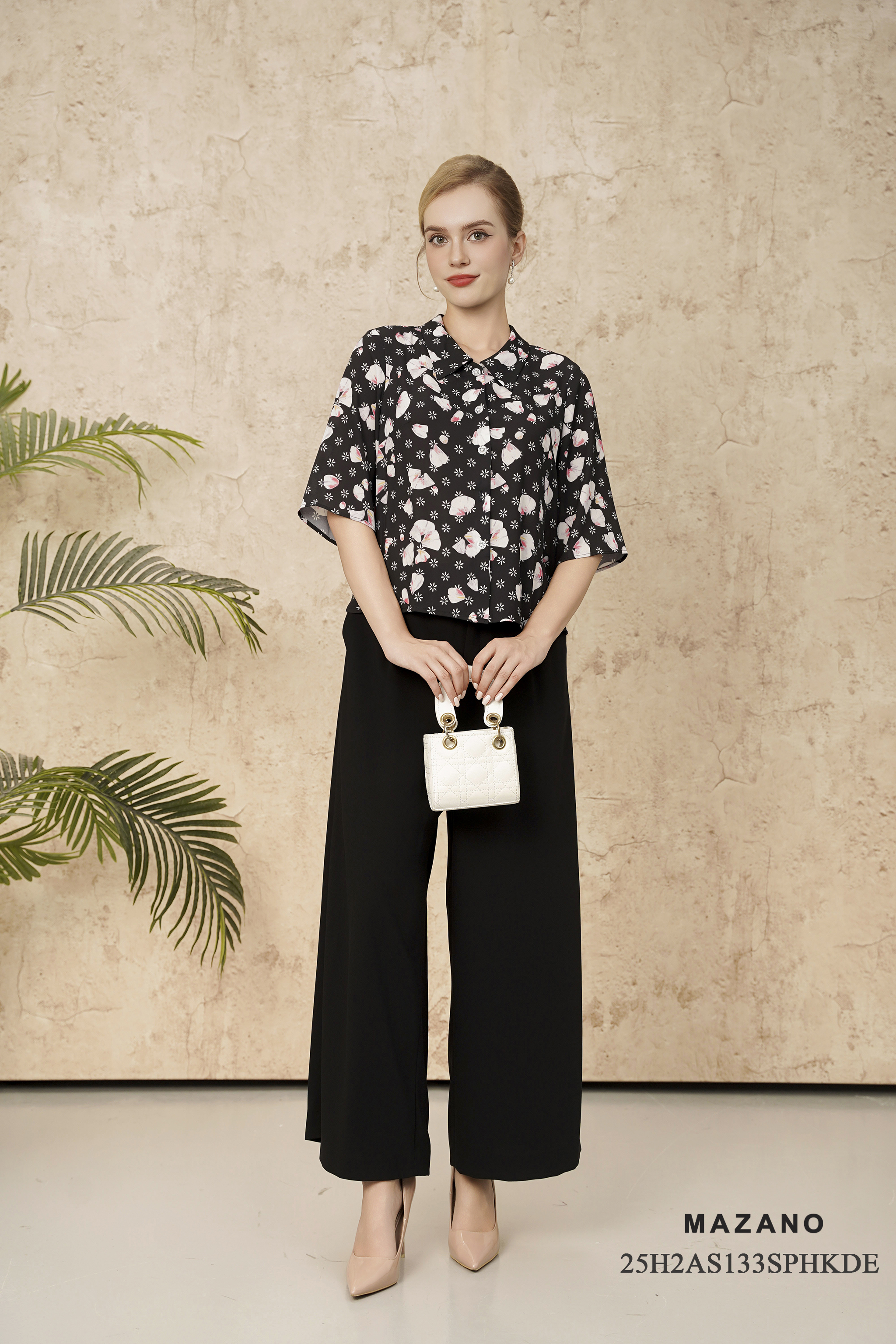 Áo sơ mi suông cài khuy Vải thô mỏng Họa tiết cách điệu Cổ bẻ Tay lỡ Dài áo qua eo