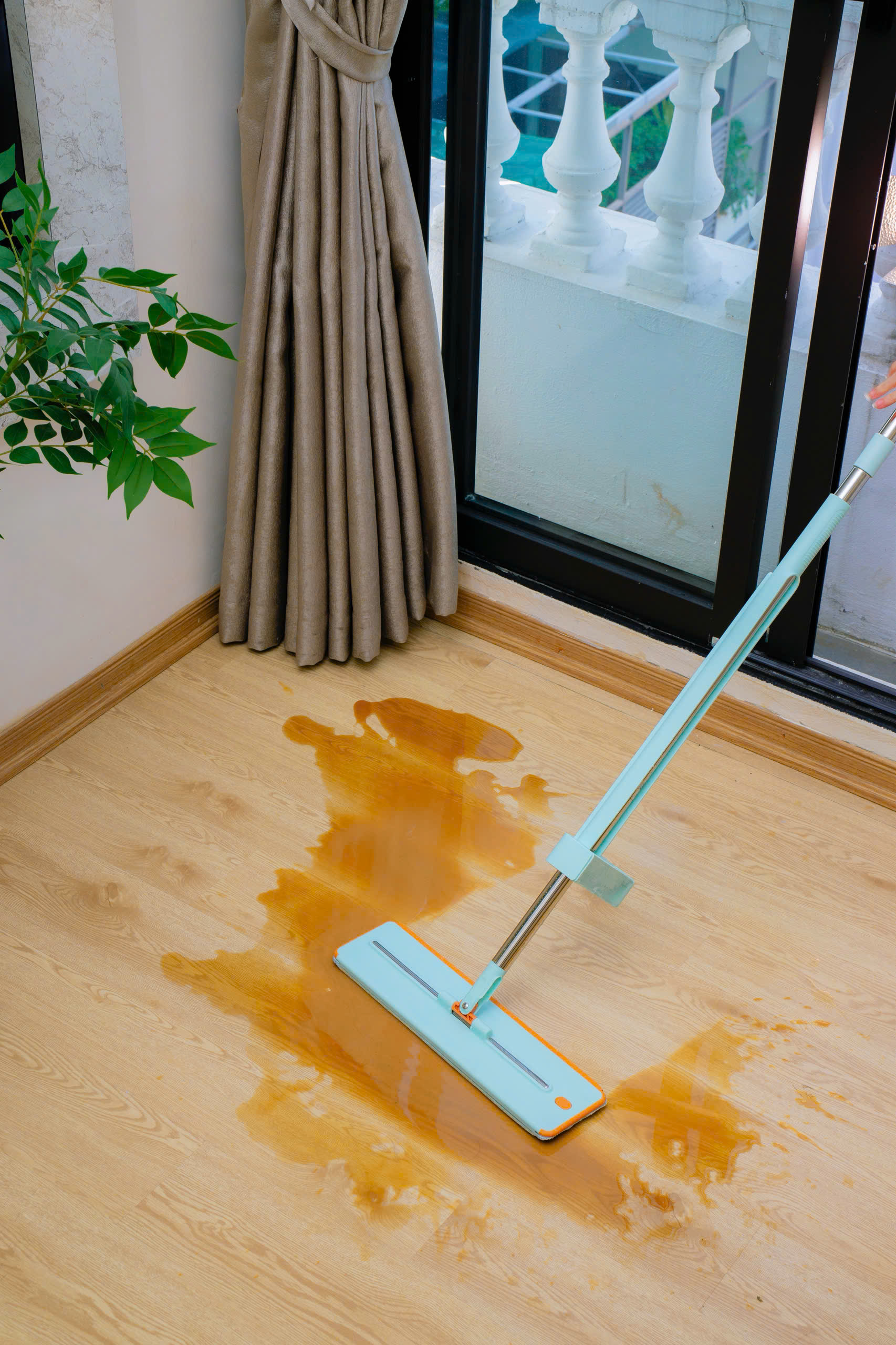 Cây Lau Nhà Tự Vắt_thumbnail_22