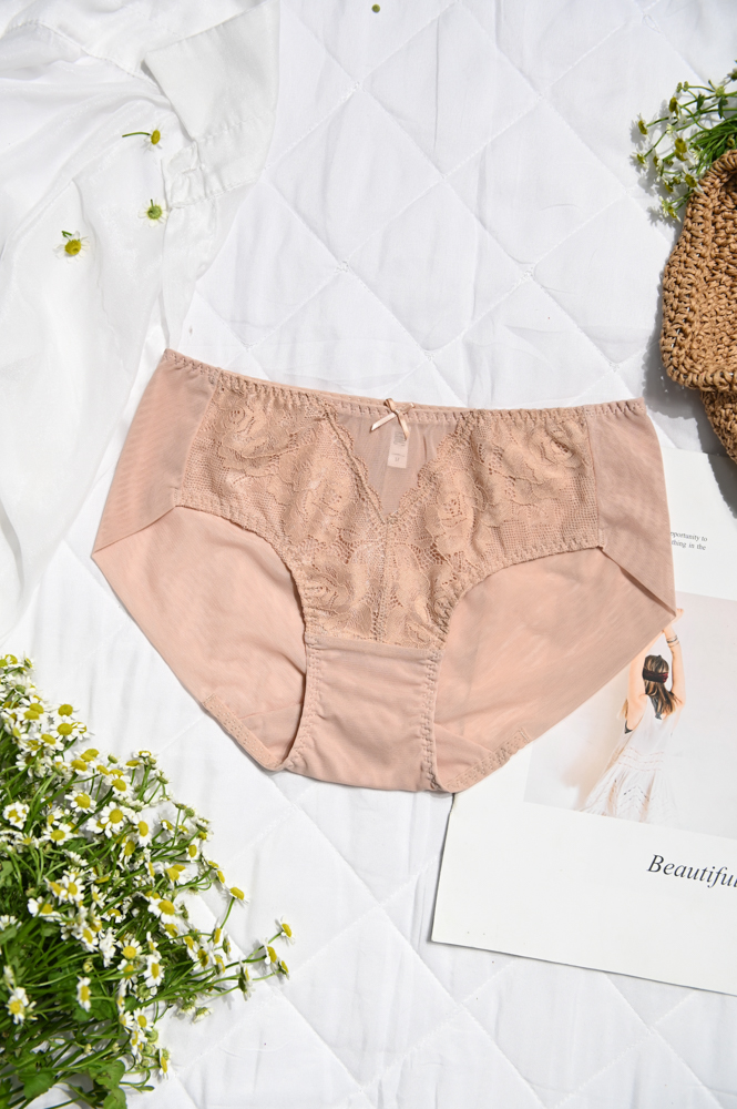 Quần Lót LOC PREMIUM Lưng Vừa Phối Ren Trà My_thumbnail_1