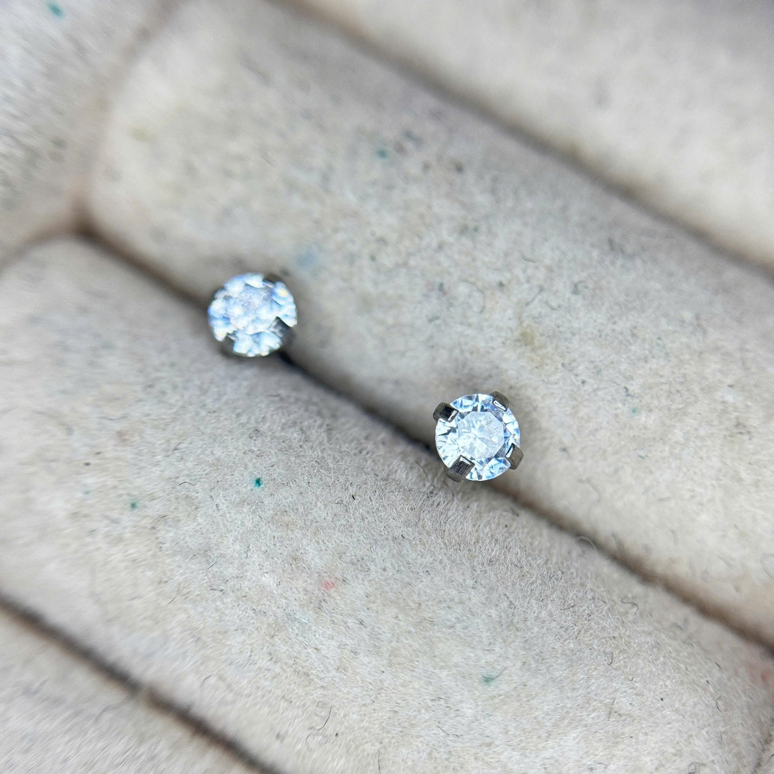 Kim cương size 3 đít dẹt vặn._thumbnail_2