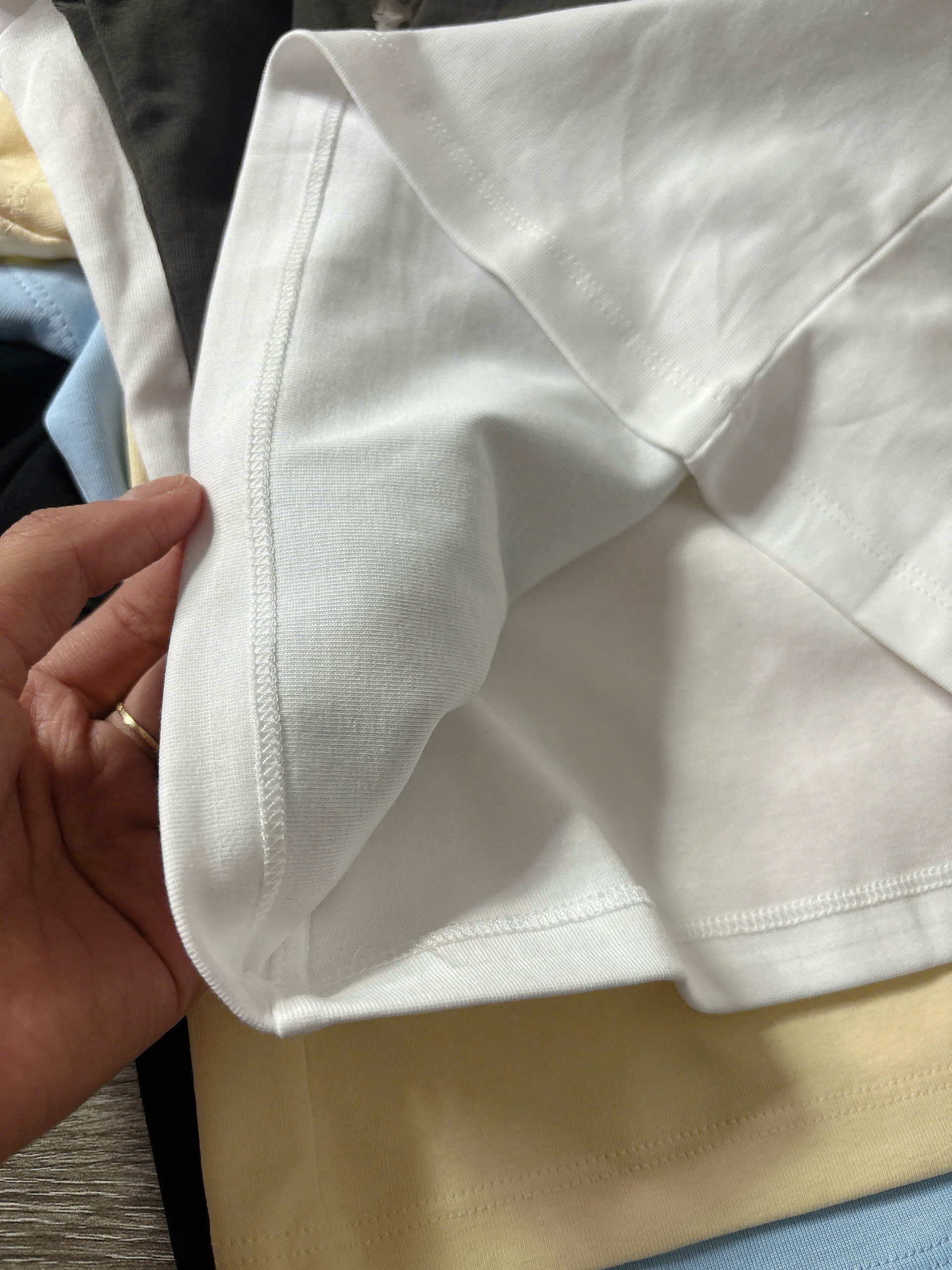 A8 ÁO THUN 5 MÀU_thumbnail_6