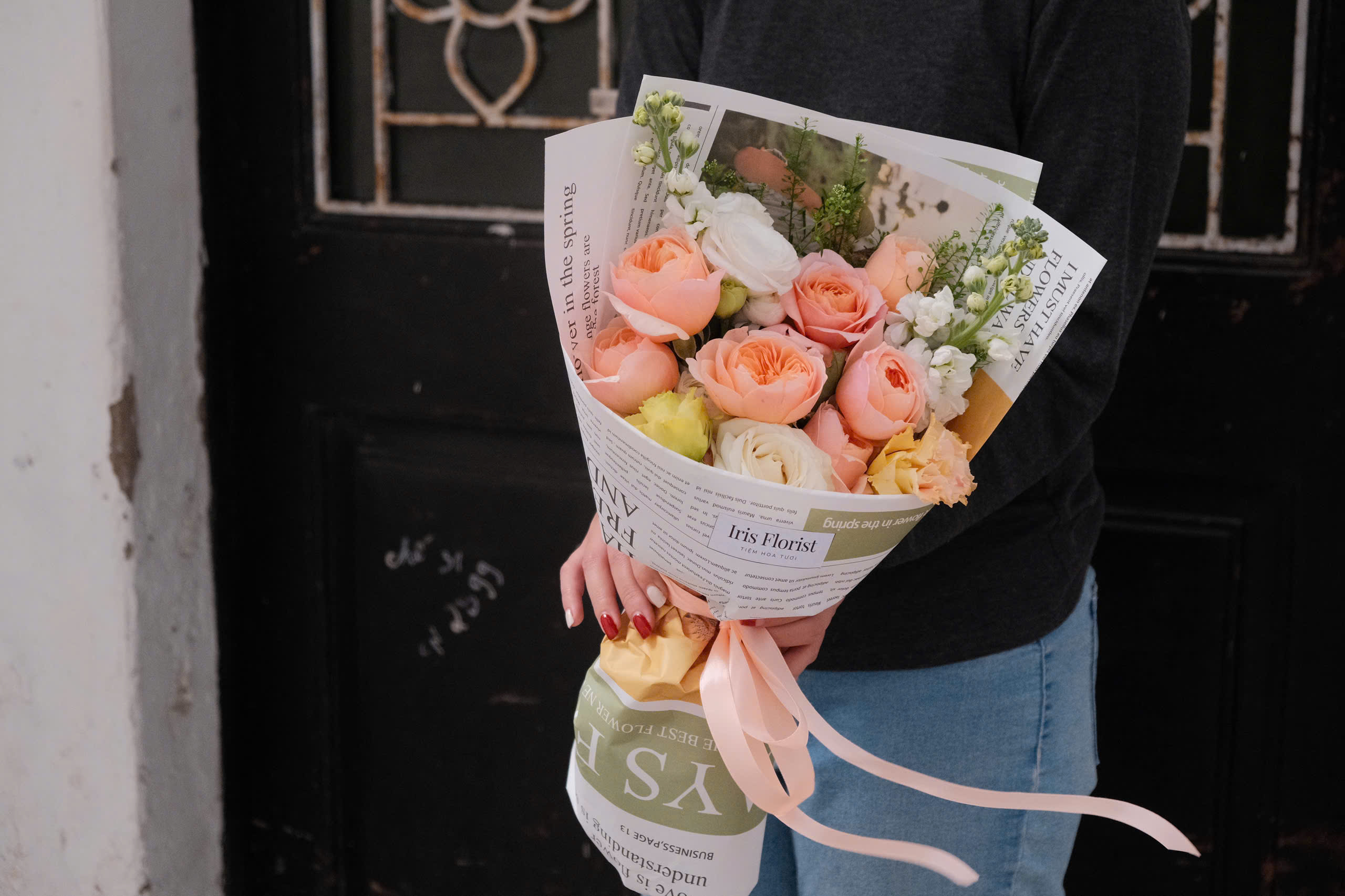 Bó Juliet mix tone cam - Size S - Giấy Báo