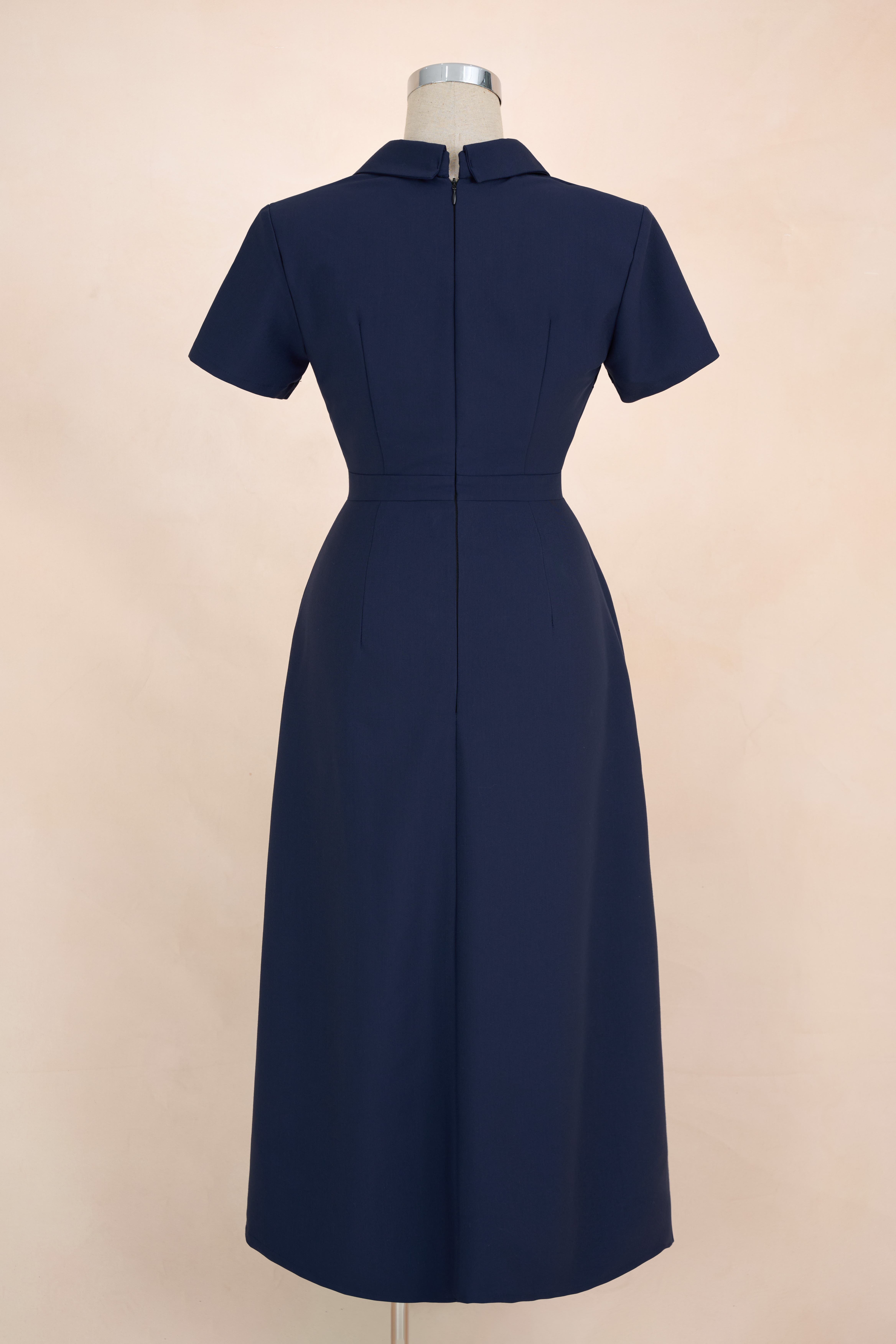 Đầm Suông Cúc Ngực Tag Eo