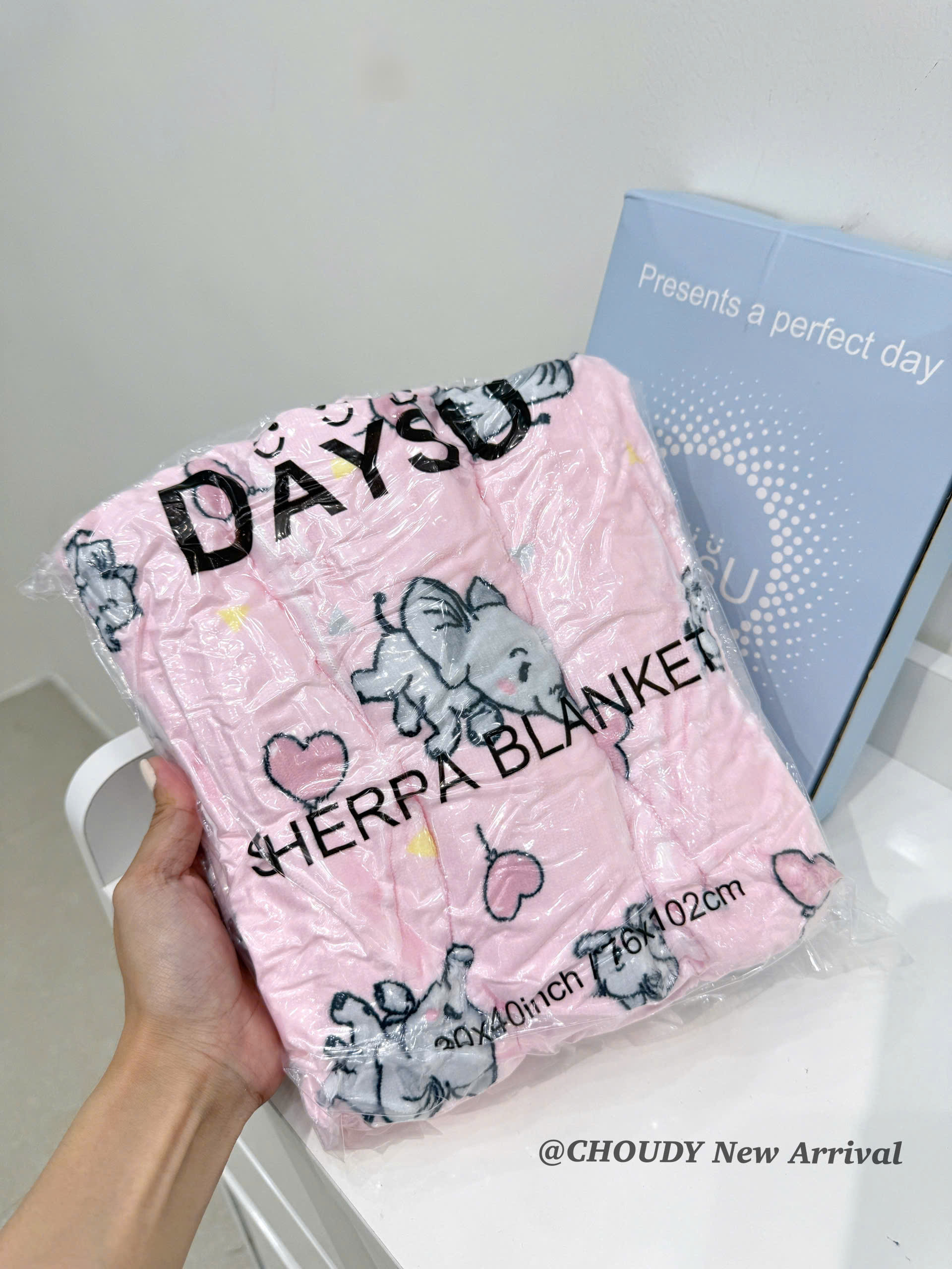 C86 CHĂN BÉ MÀU HỒNG