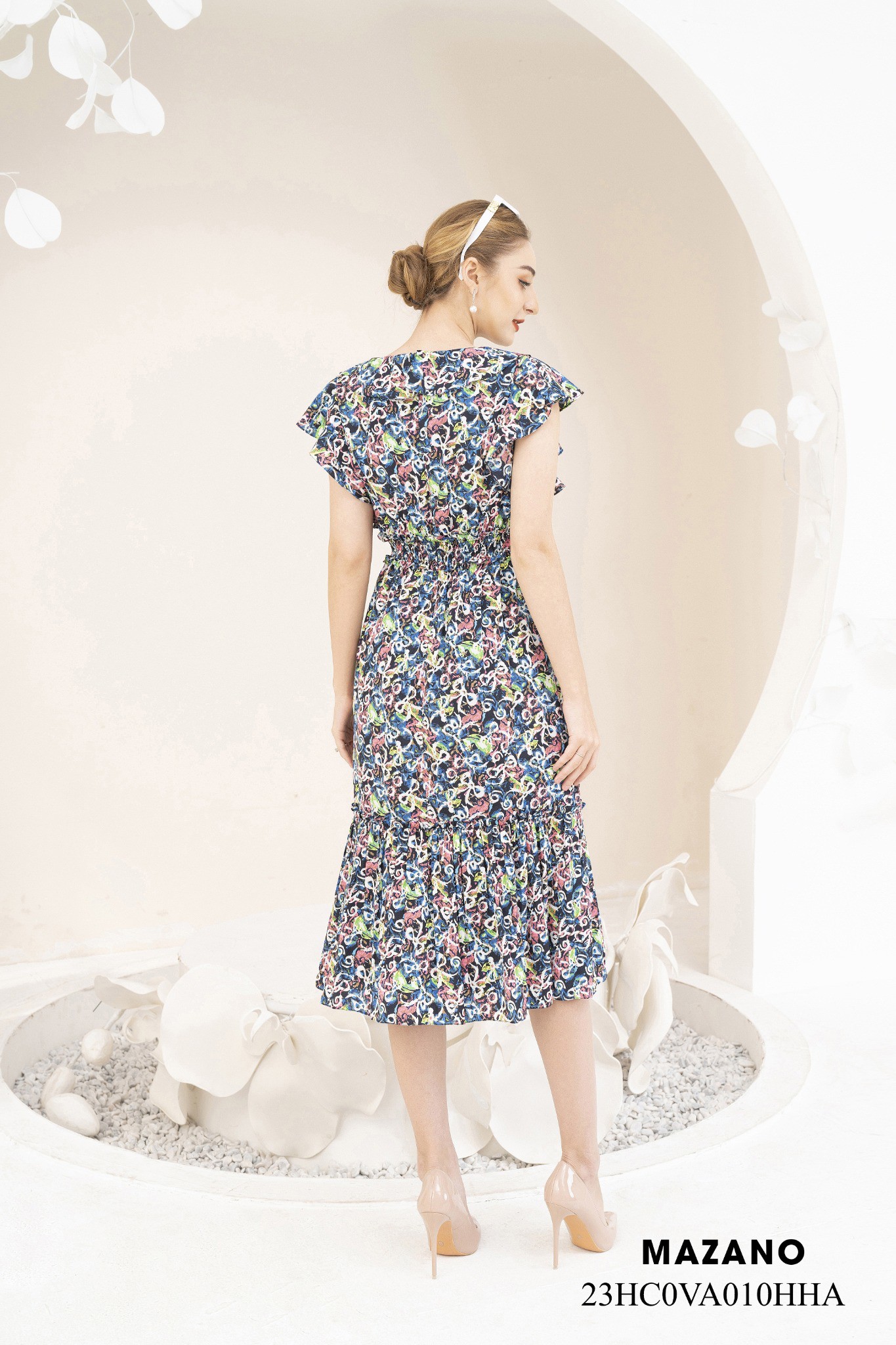 Váy Đầm Ôm phối bèo Vải thô mỏng Họa tiết hoa nhí Cổ V Tay ngắn cách điệu Dài ngang bắp chân_thumbnail_2