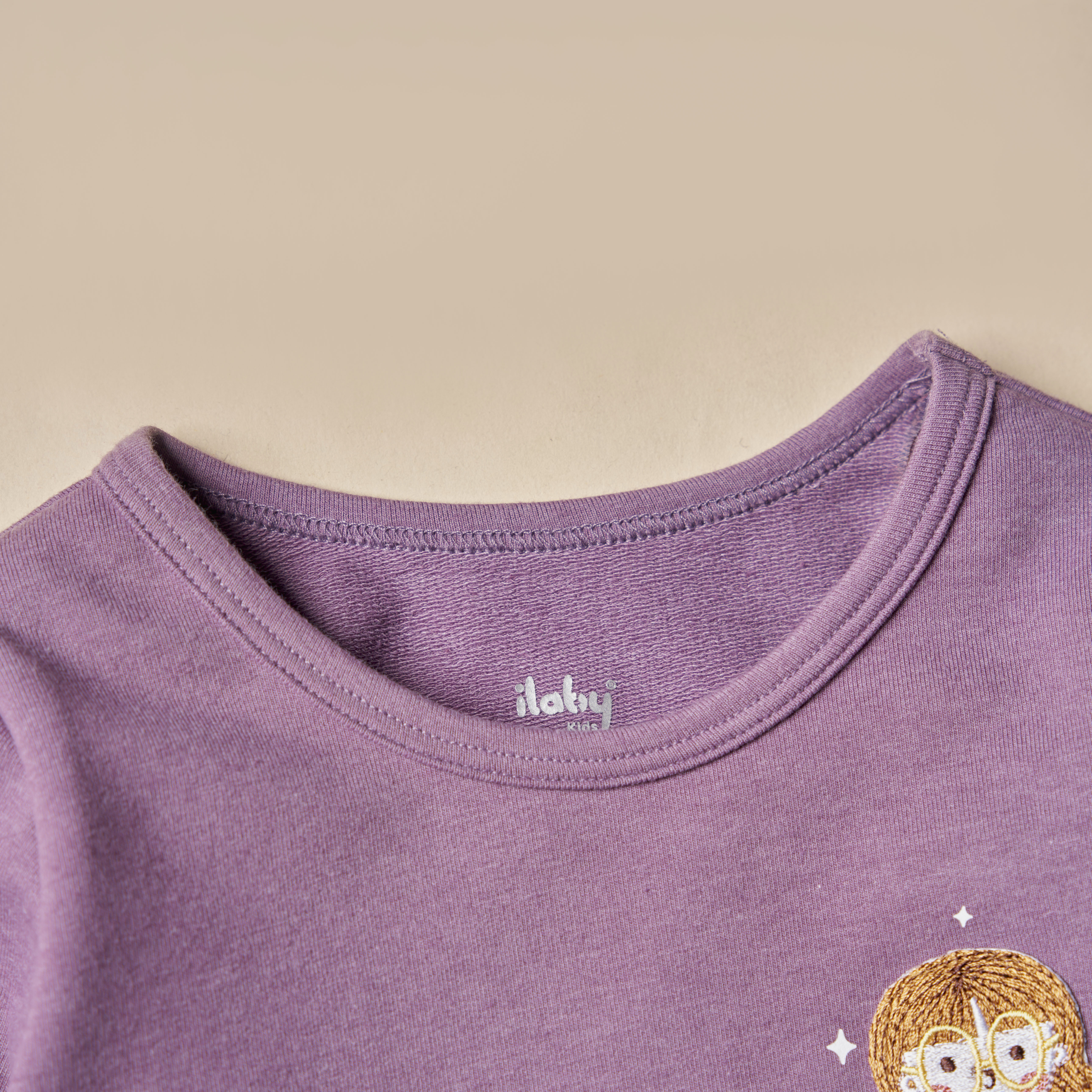 Bộ mặc nhà cổ viền