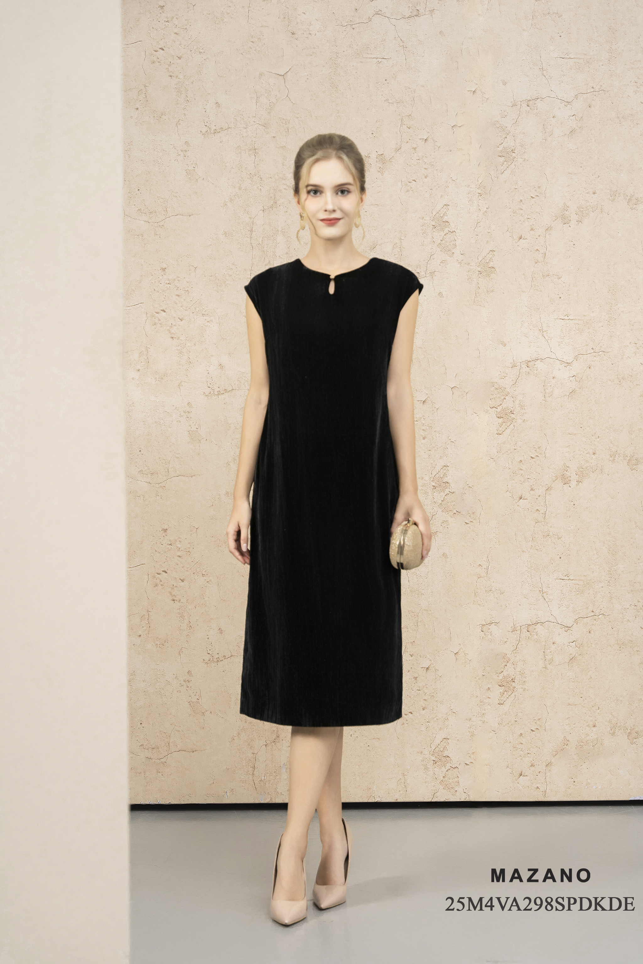 Váy Đầm Suông Vải nhung Cổ tròn trang trí xẻ Tay chờm Dài qua bắp chân