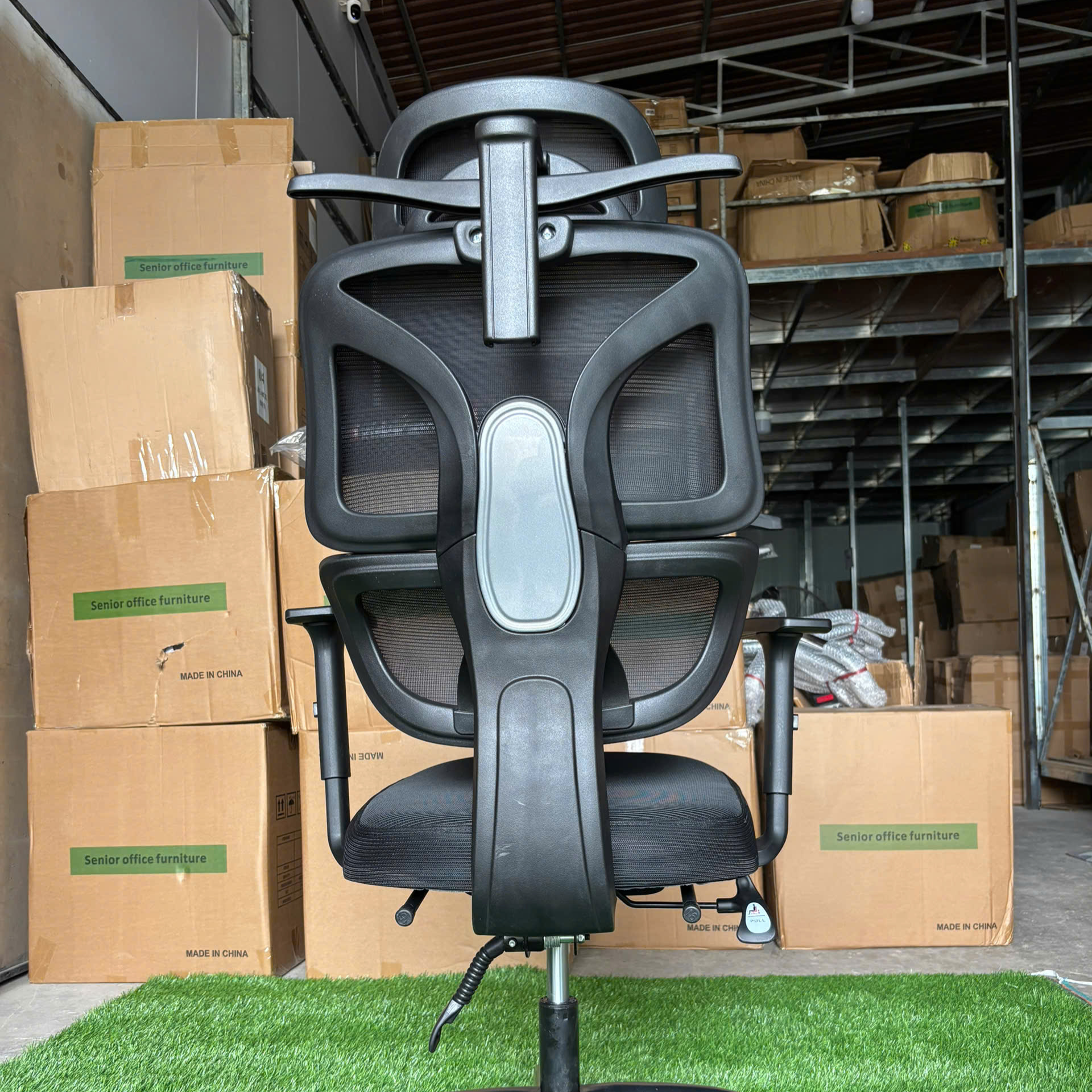 Ghế công thái học LX28 - 2 lưng bảo vệ cột sống, khung nhựa đúc chắc chắn, ngồi lâu không mỏi_thumbnail_2