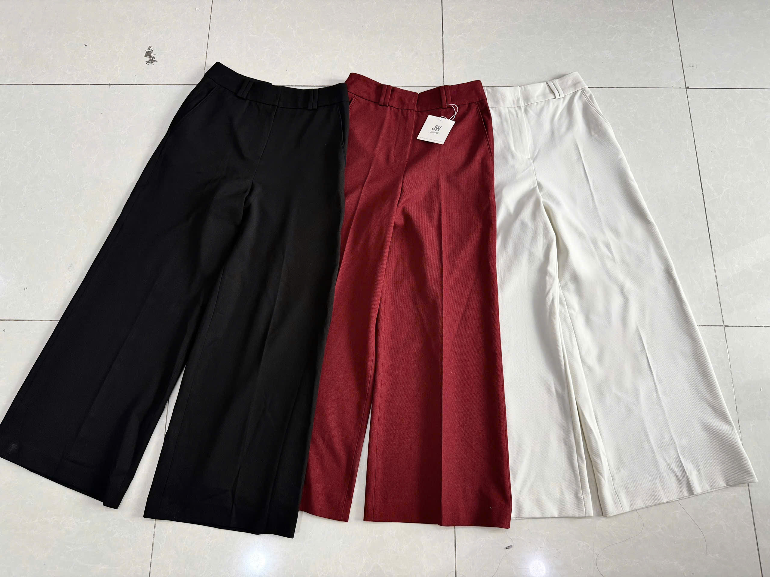 QUAN NU JW Q609 (L14-5)