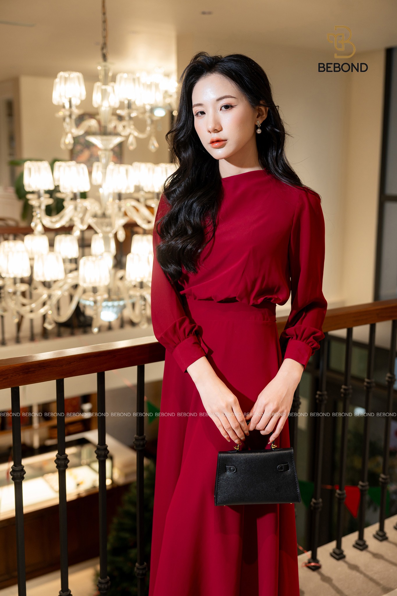 Đầm HEBE dài tay thắt nơ màu ĐỎ ĐÔ