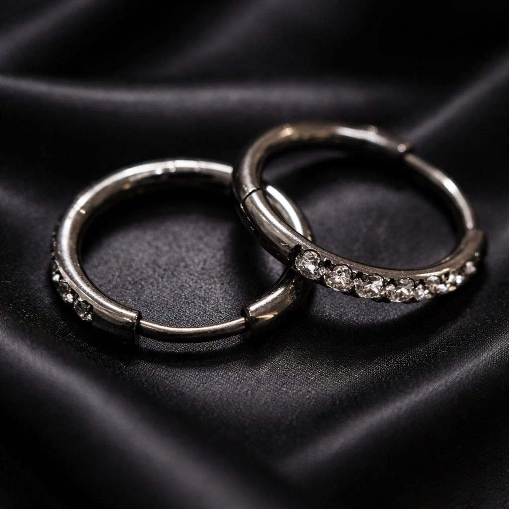 Khuyên vòng kiểu đen kim cương 10mm dày 1.6_thumbnail_1