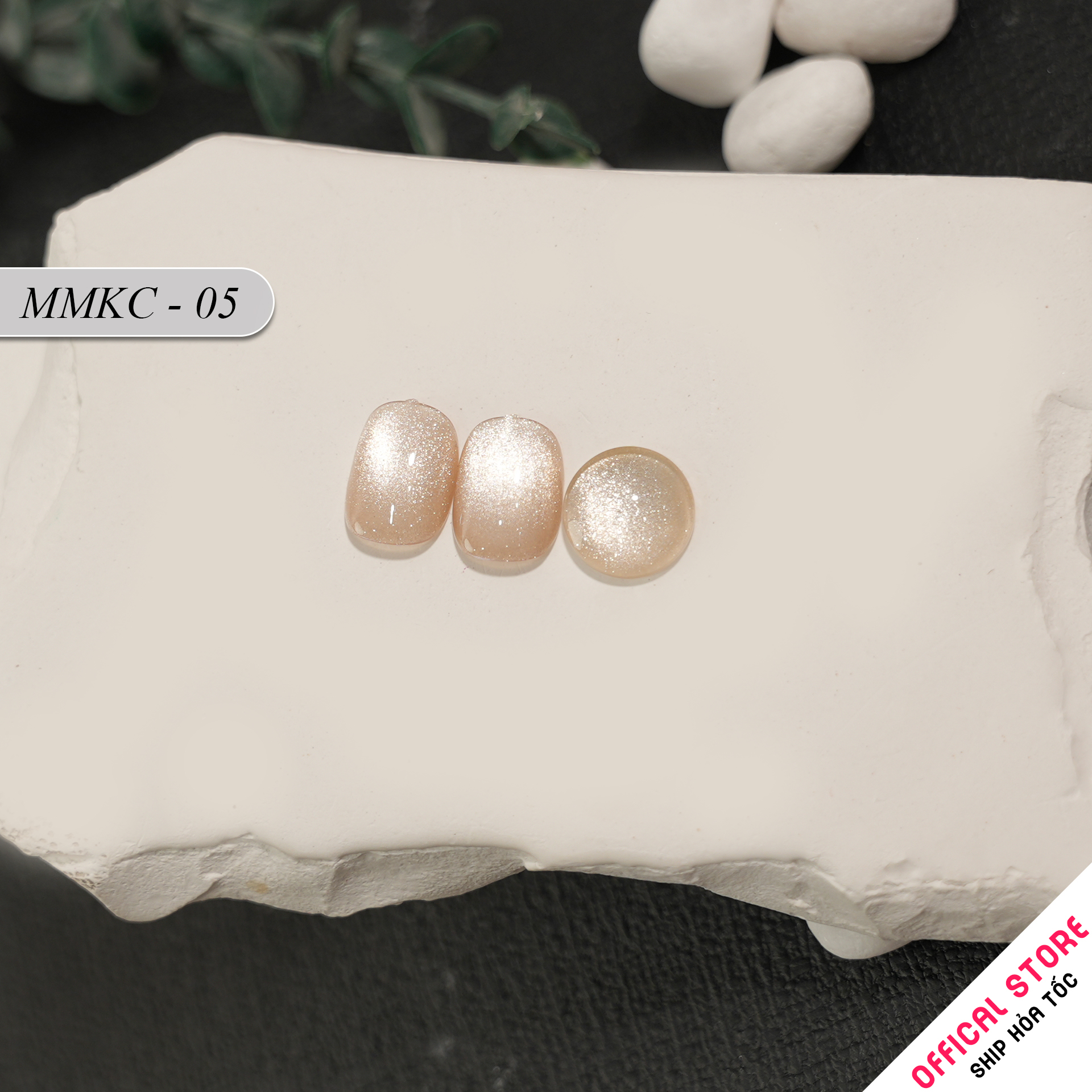 Sơn móng gel TG. Dung tích: 15ml/ lọ. Nhãn hàng TG nail._thumbnail_6