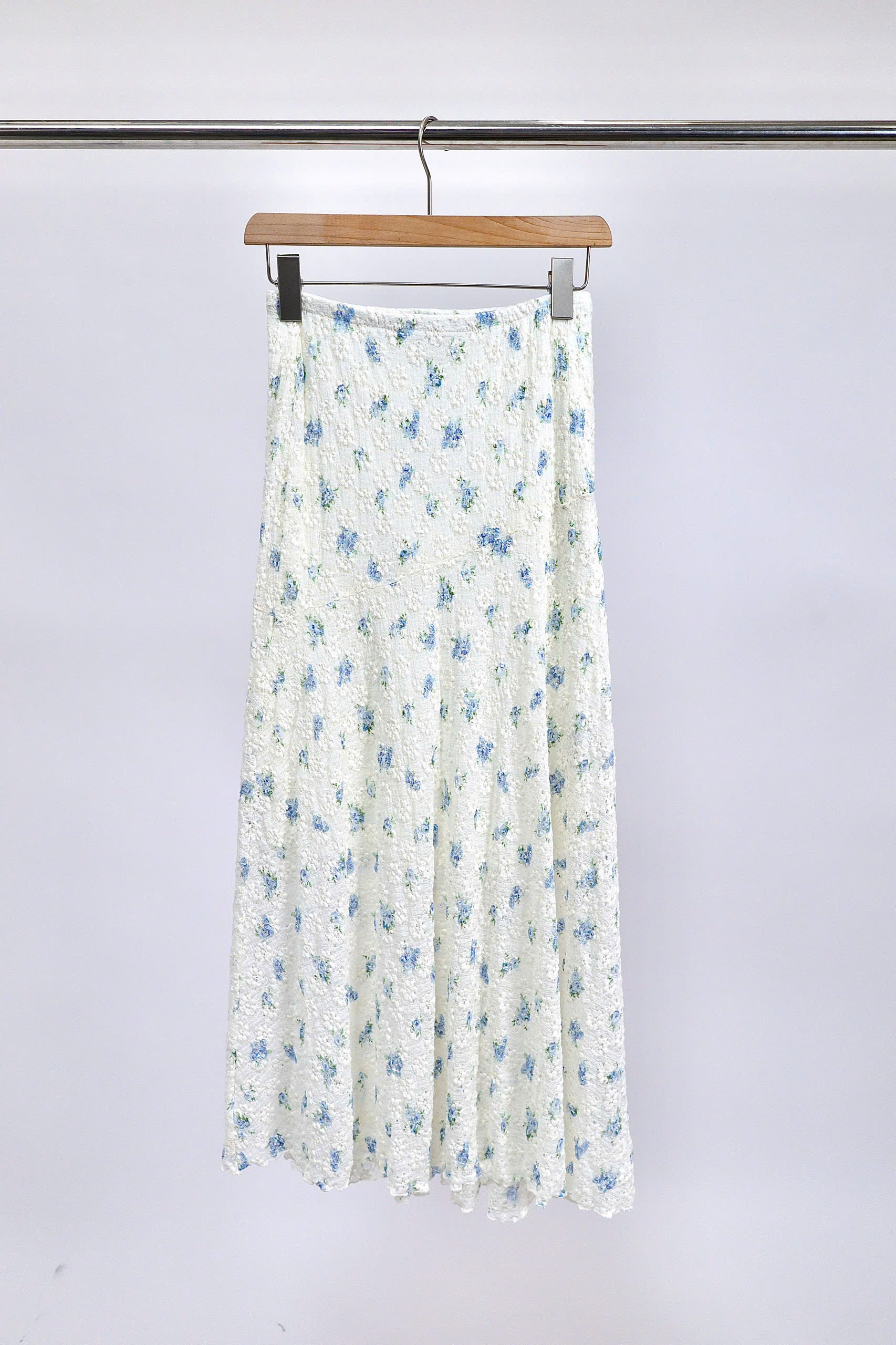 CHAN VAY REN_thumbnail_4