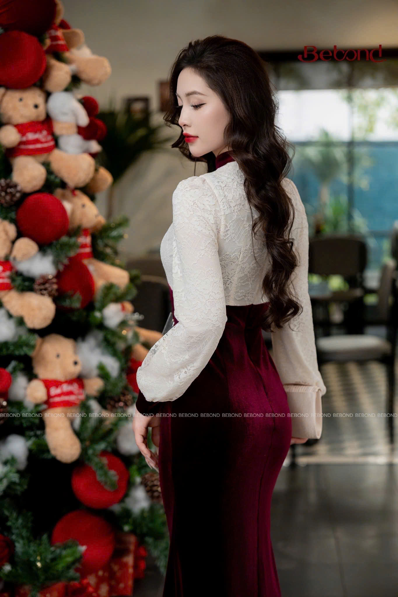 Đầm nhung kiểu phối ren ngực VELIN màu ĐỎ_thumbnail_3