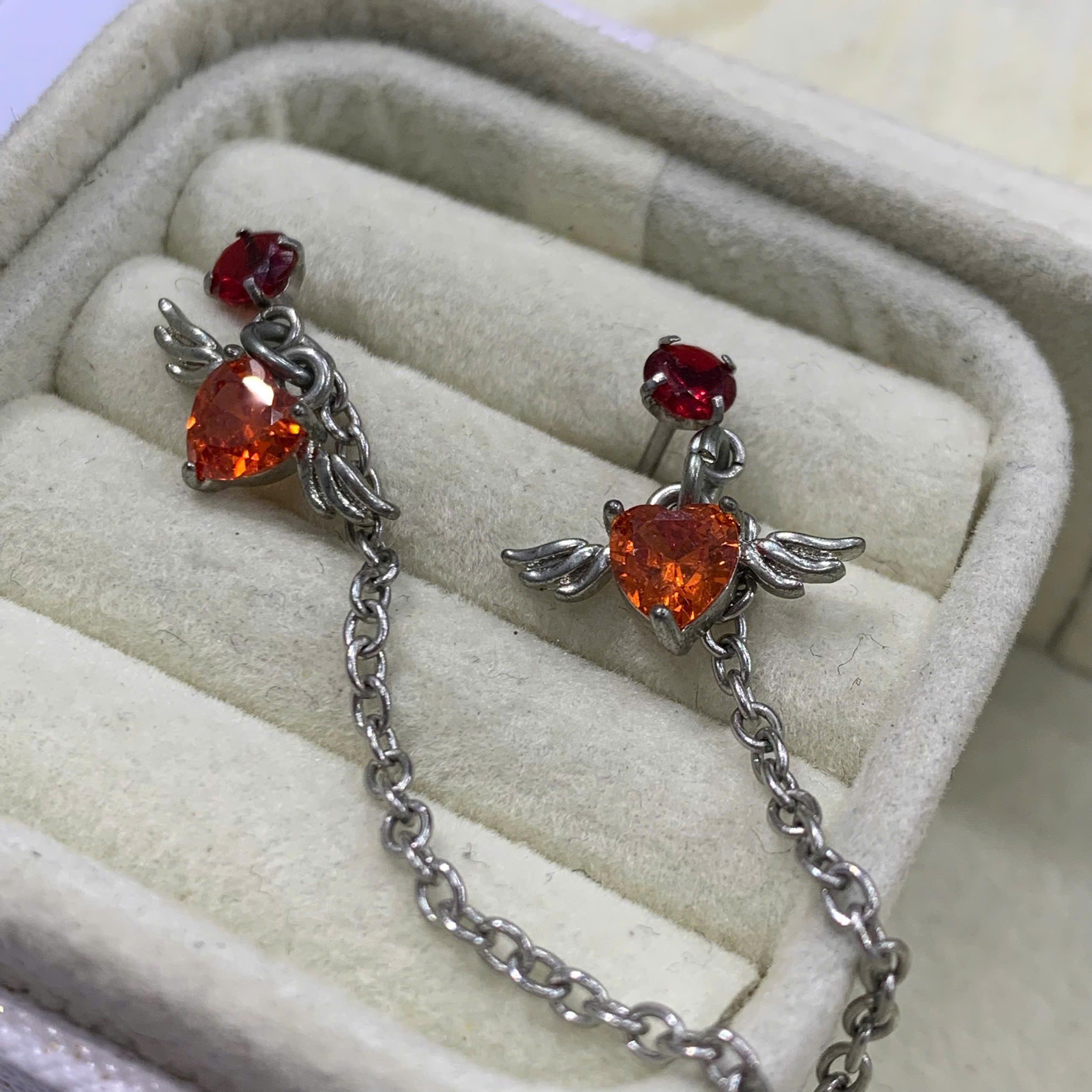 Khuyên kiểu xích đôi cánh thiên thần đỏ loè đỏ loẹt xích đơn._thumbnail_2