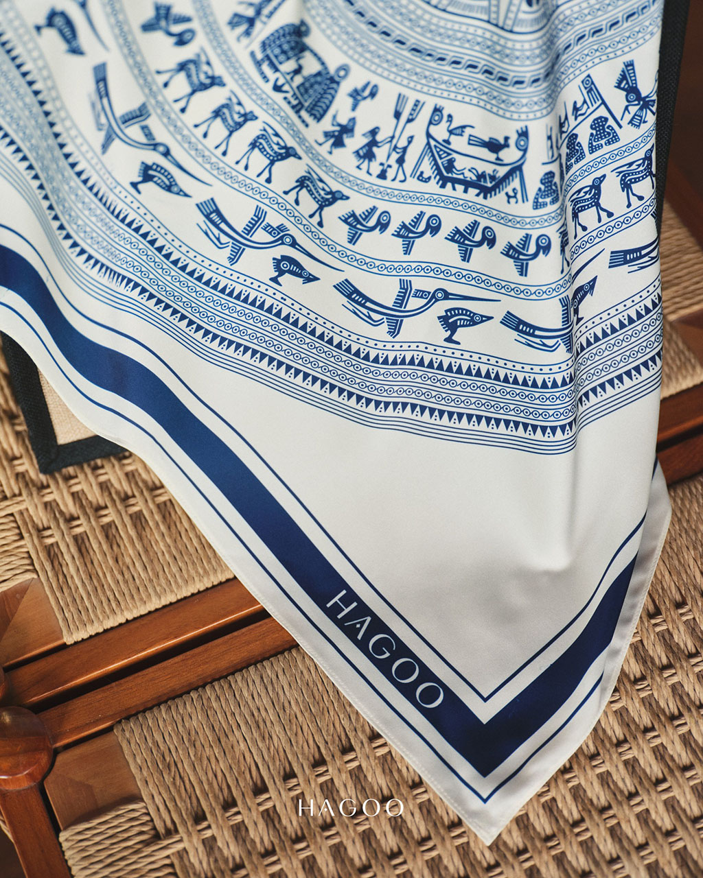 Khăn lụa trống đồng đông sơn HAGOO Elite_thumbnail_2