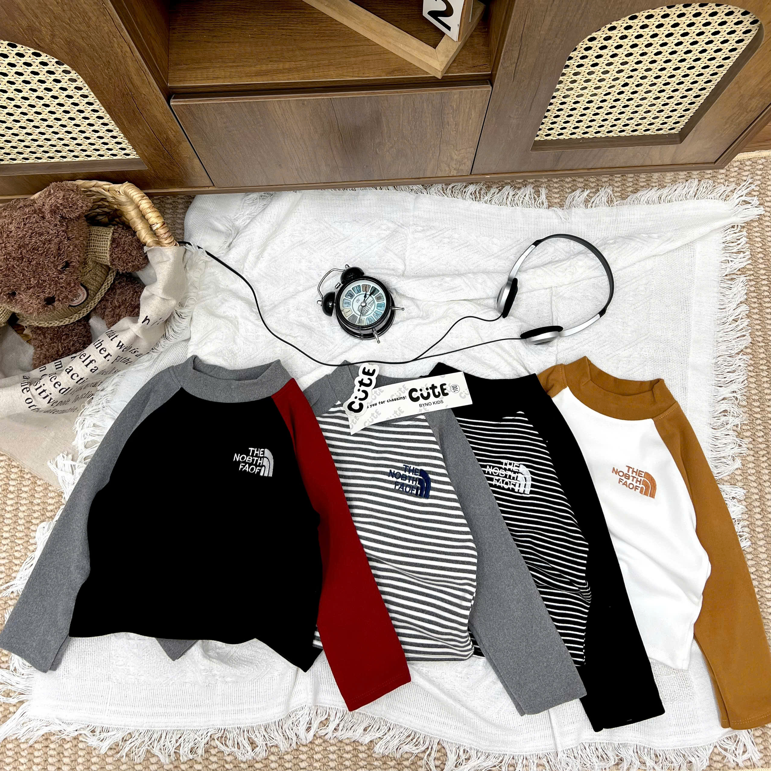 Q99 SET 4 ÁO DÀI TAY THE NOBTH FAOF- A106.256