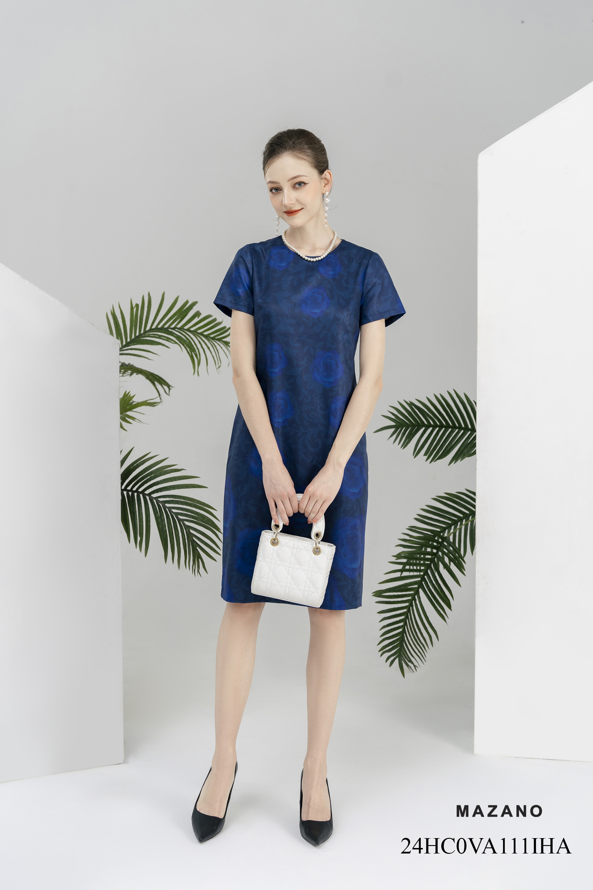 Đầm suông vừa in họa tiết bố cục_thumbnail_4