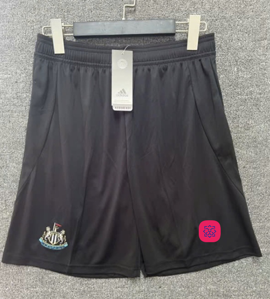 Quần Newcastle sân nhà đen 24/25_thumbnail_0