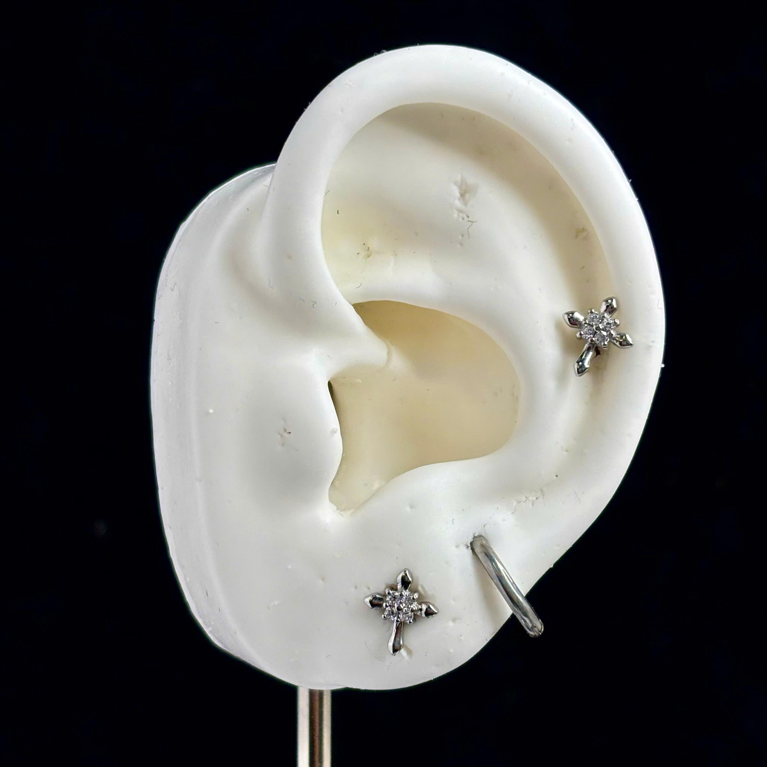 khuyên kiểu thánh giá 4 đá_thumbnail_3