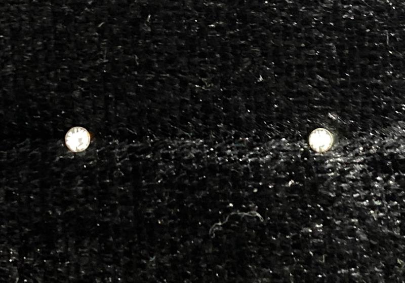 Mũi L kim cương trắng dán size 2.