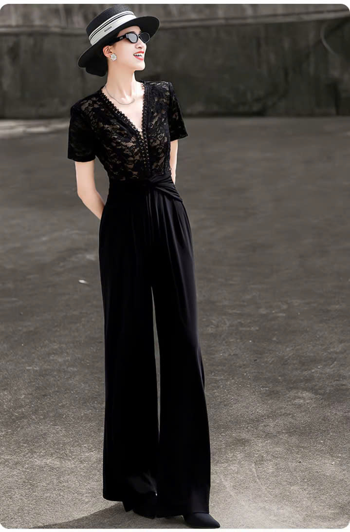 Jumpsuit áo liền thân phối ren cao cấp