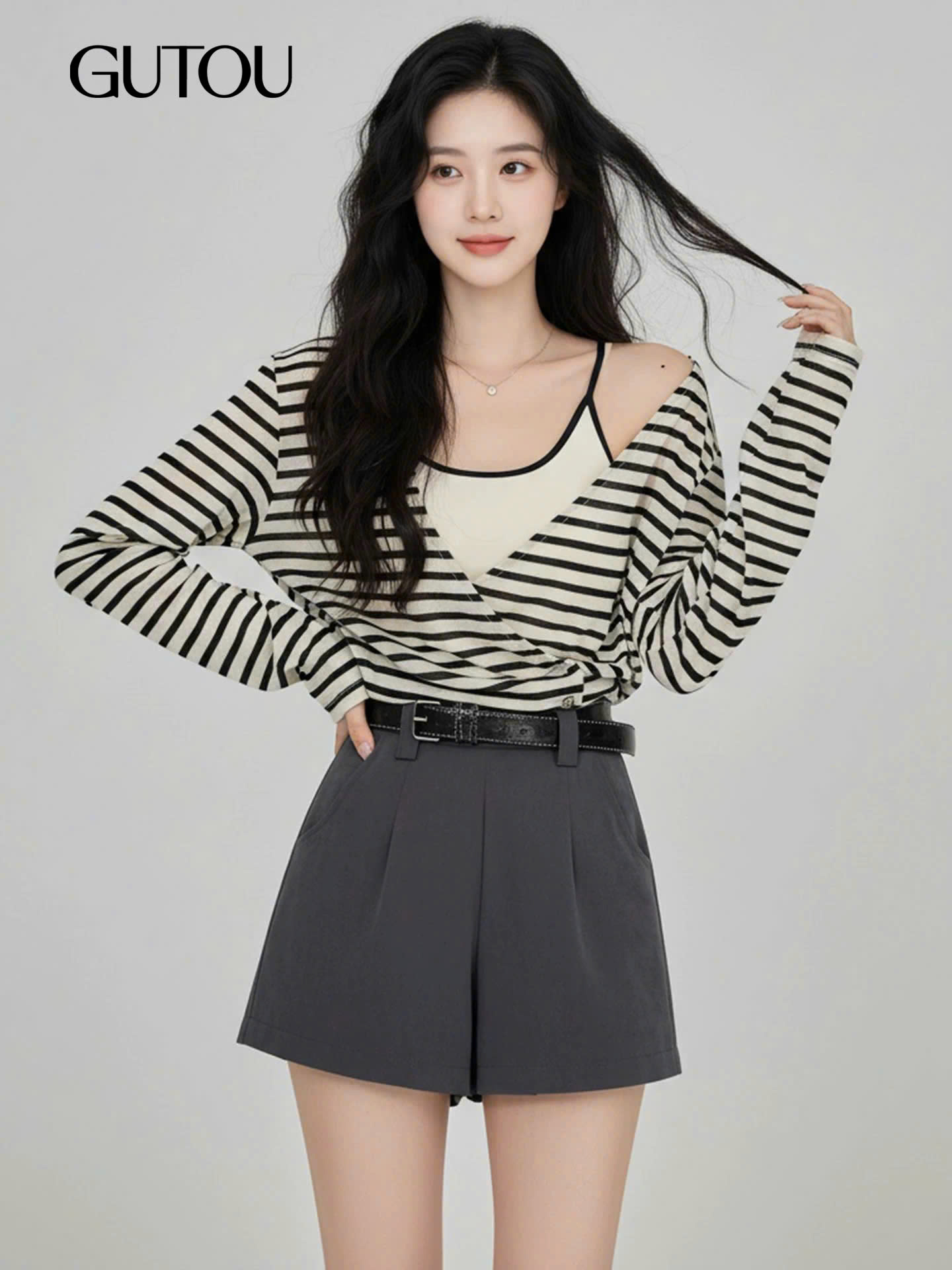 [ GUTOU ] Áo Dài Tay Kẻ Sọc Amelie