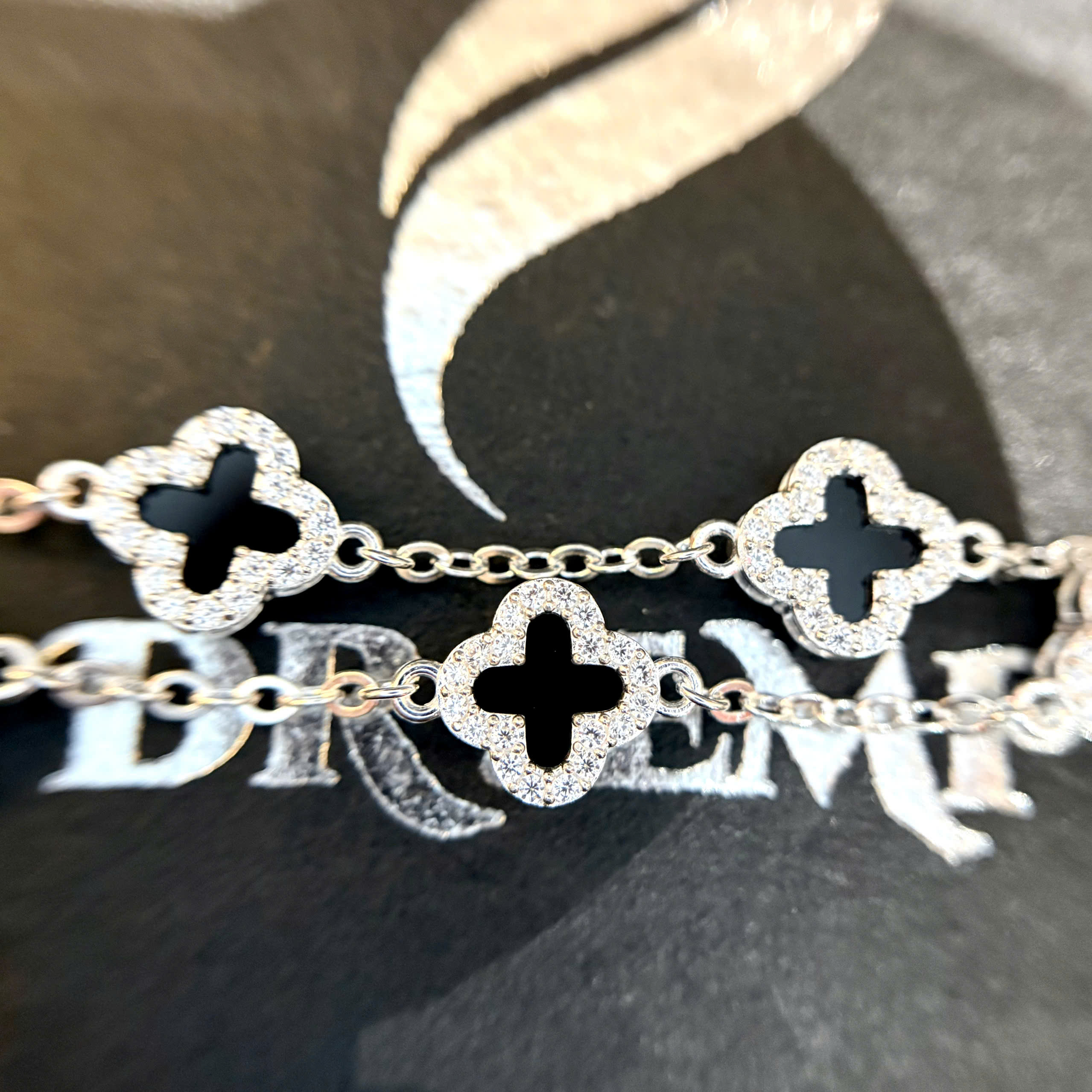 Vòng tay bạc xi kim Vancleef đen_thumbnail_1