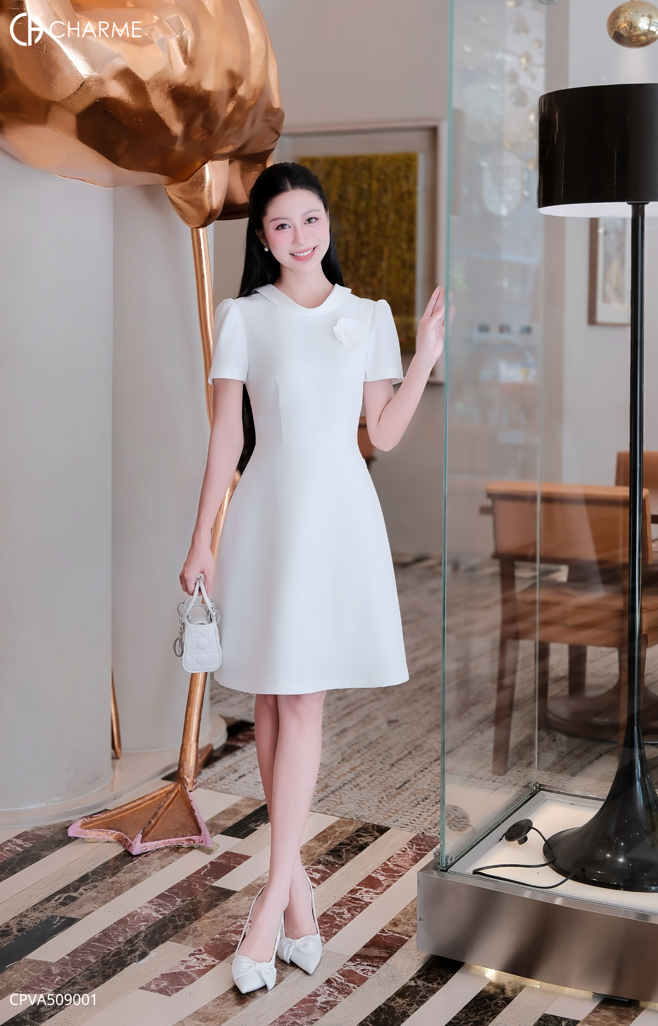 Váy cổ kiểu hoa ngực_thumbnail_2