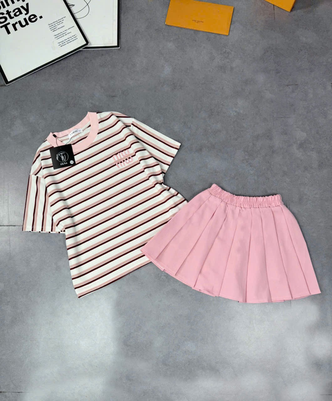 [G99] Set chân váy Niw xếp ly