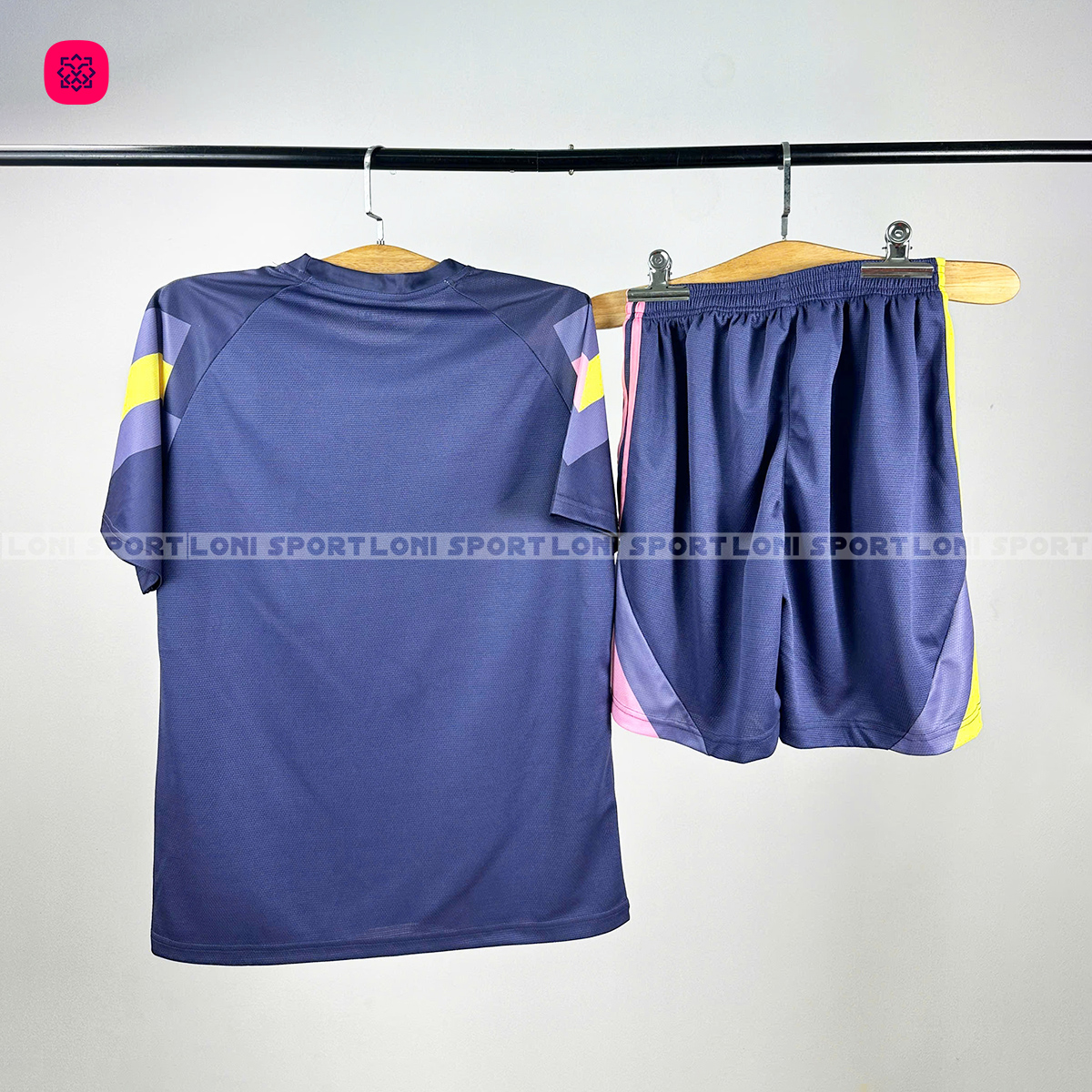 Bộ training Juventus tím 24/25 có túi - F2_thumbnail_4