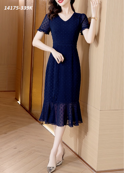 14175-Đầm đuôi cá tay ngắn cổ tim cách điệu (ren kẻ, lót)_thumbnail_3