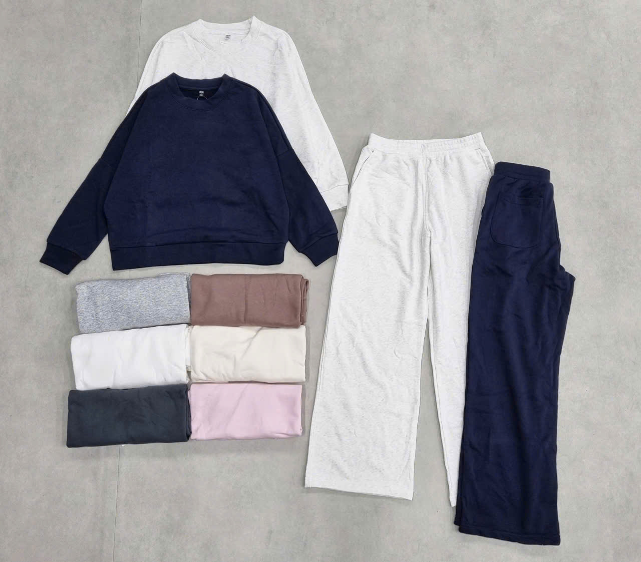 SET BO UNIQLO