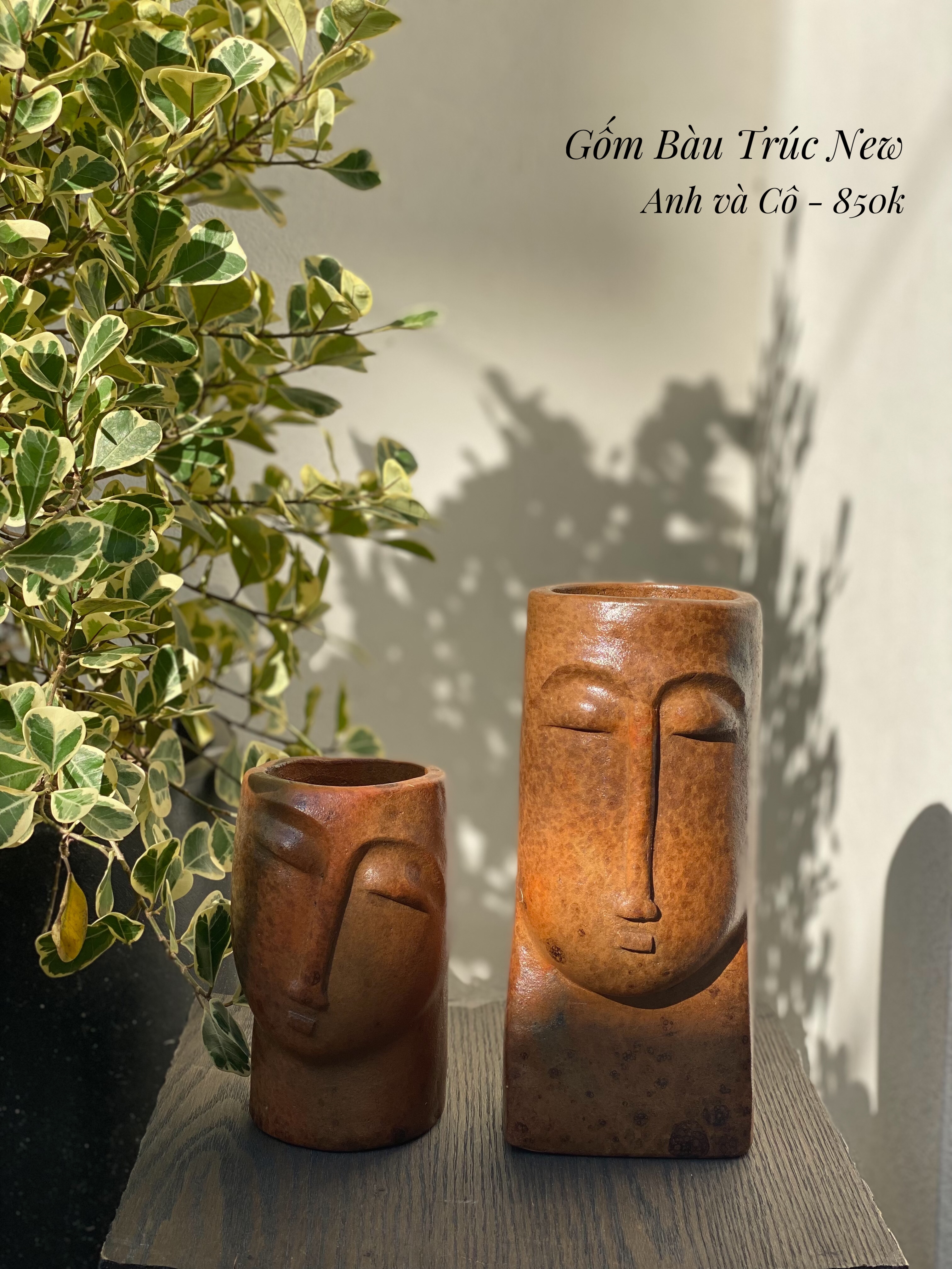 Anh và Cô - Bình gốm Bàu Trúc_thumbnail_1
