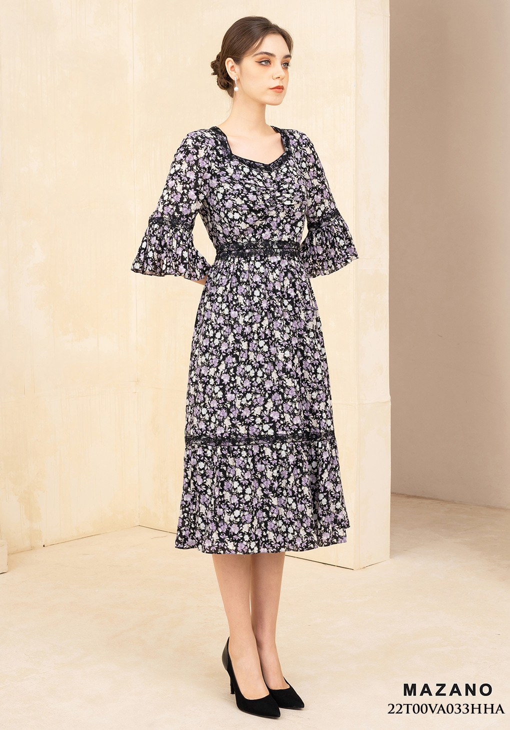 Đầm đen họa tiết chân xếp nhún ly phối ren_thumbnail_2