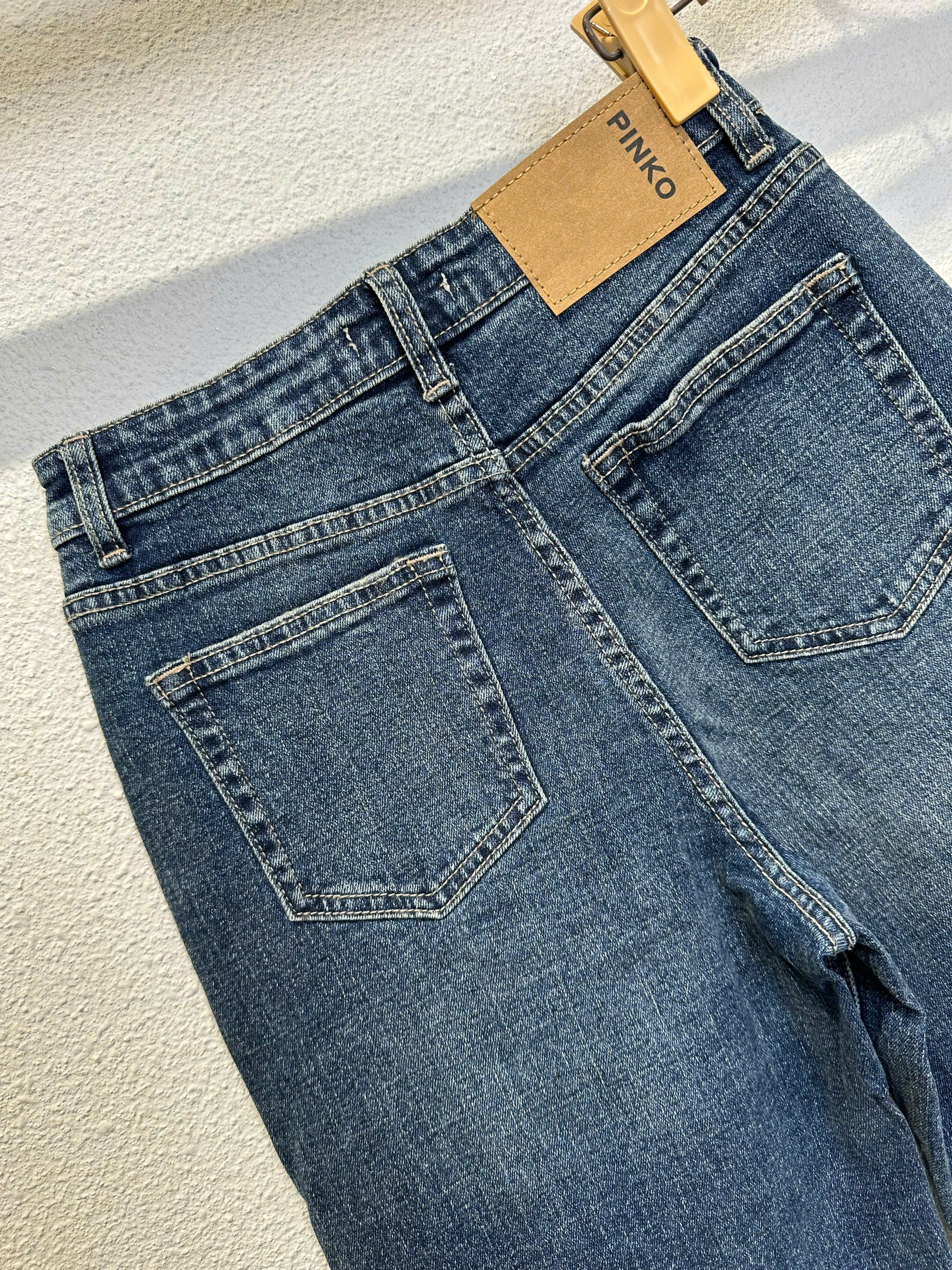 QUAN JEAN PINKO_thumbnail_14