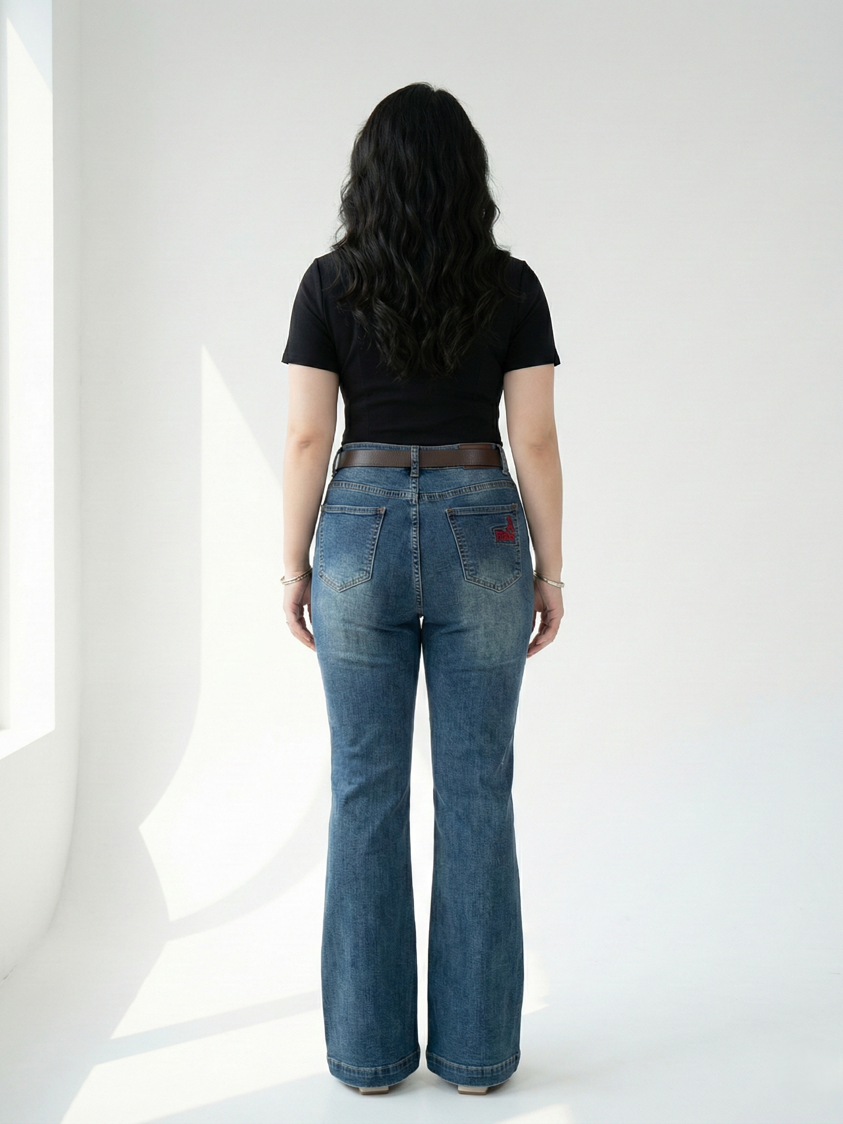 BIGSIZE NỮ - Quần jean ống loe rách thêu T-QJ512_thumbnail_1