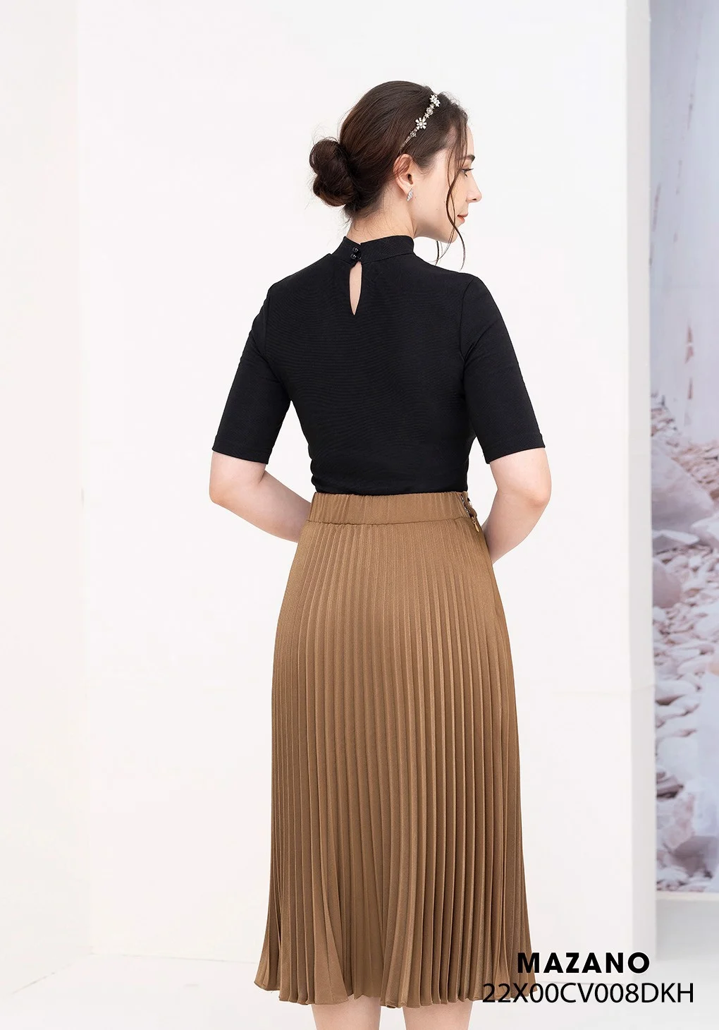 Chân váy xoè vải Tuytxi mầu nâu dập ly đính trang trí cạp_thumbnail_2