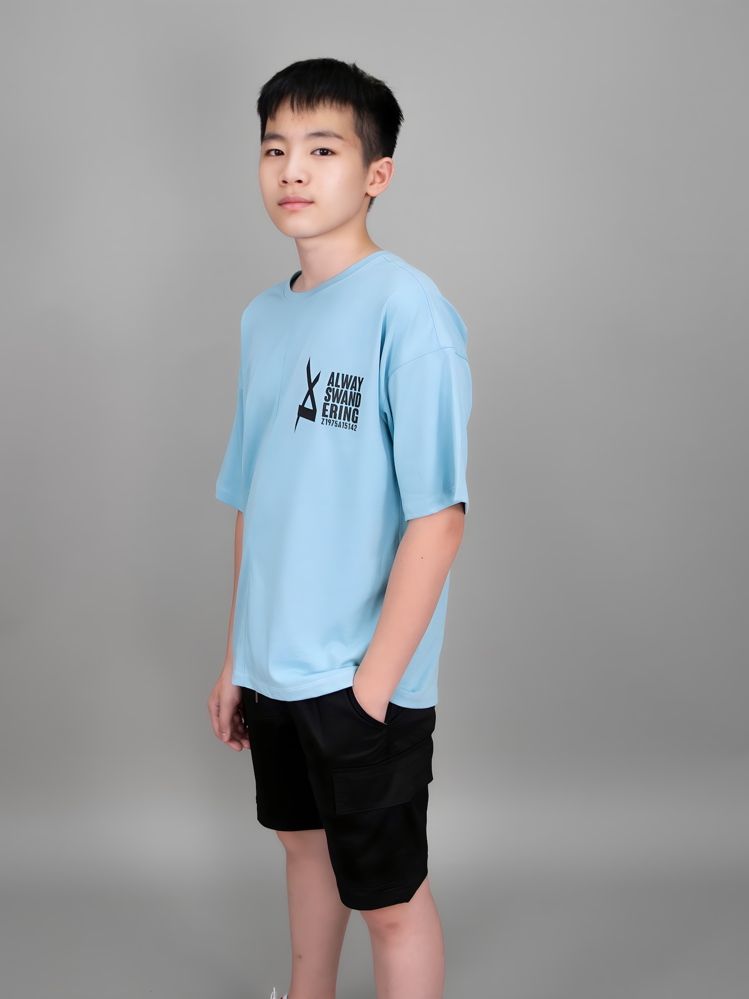 Quần short kaki túi hộp màu đen_thumbnail_4