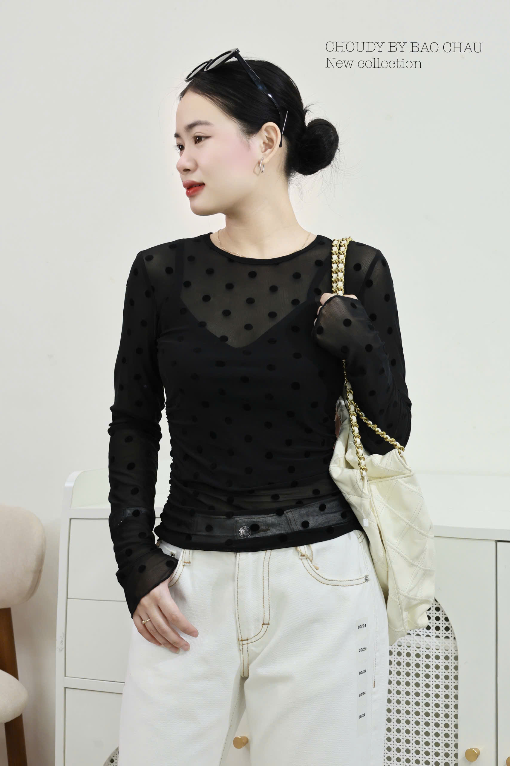 A831 ÁO KIỂU ĐEN