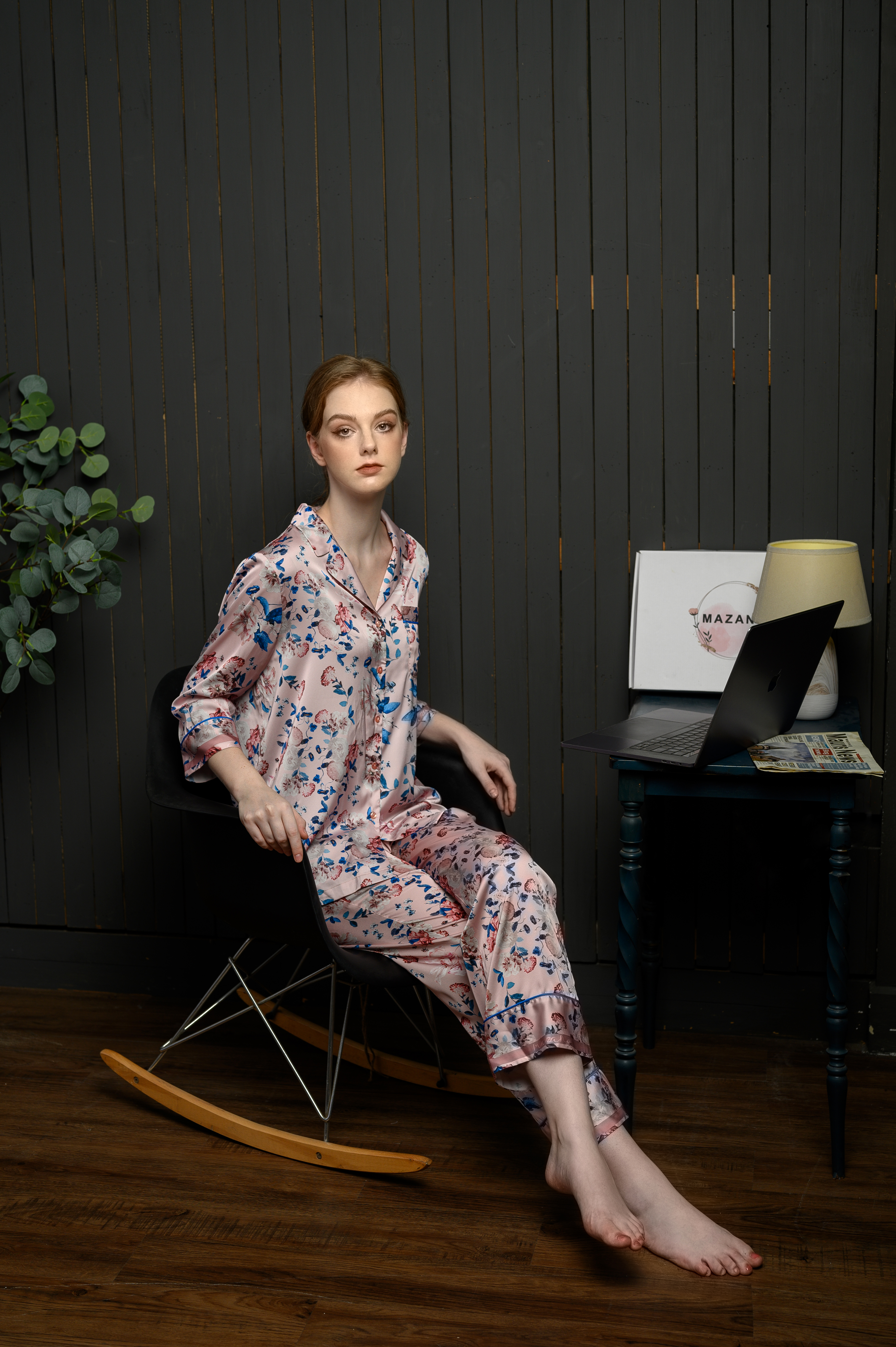 Bộ đồ Pijama dài tay lụa hồng họa tiết_thumbnail_4